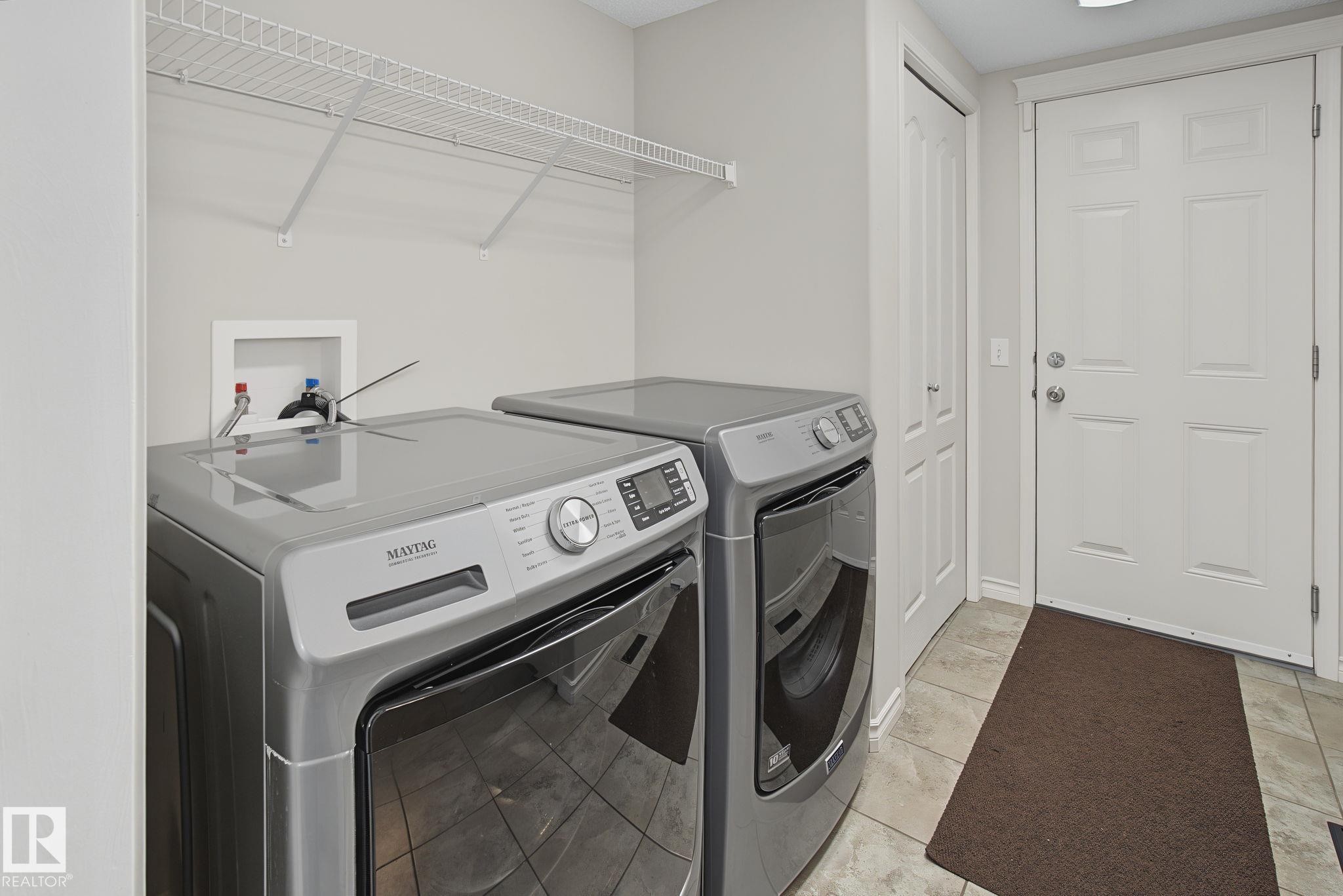 616 61 Street Sw, Edmonton, AB - Indoor Photo Showing Laundry Room