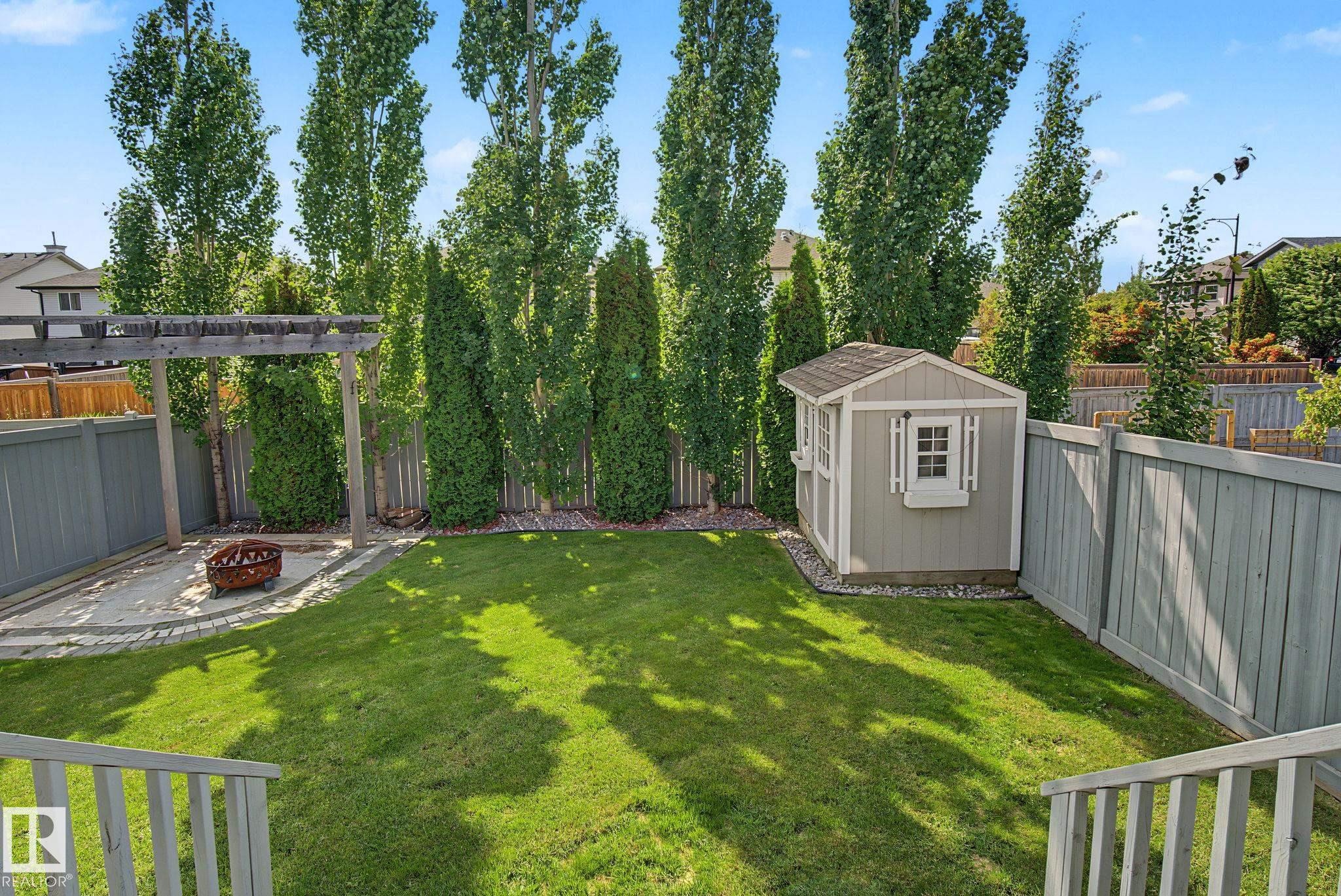616 61 Street Sw, Edmonton, AB - Outdoor With Backyard