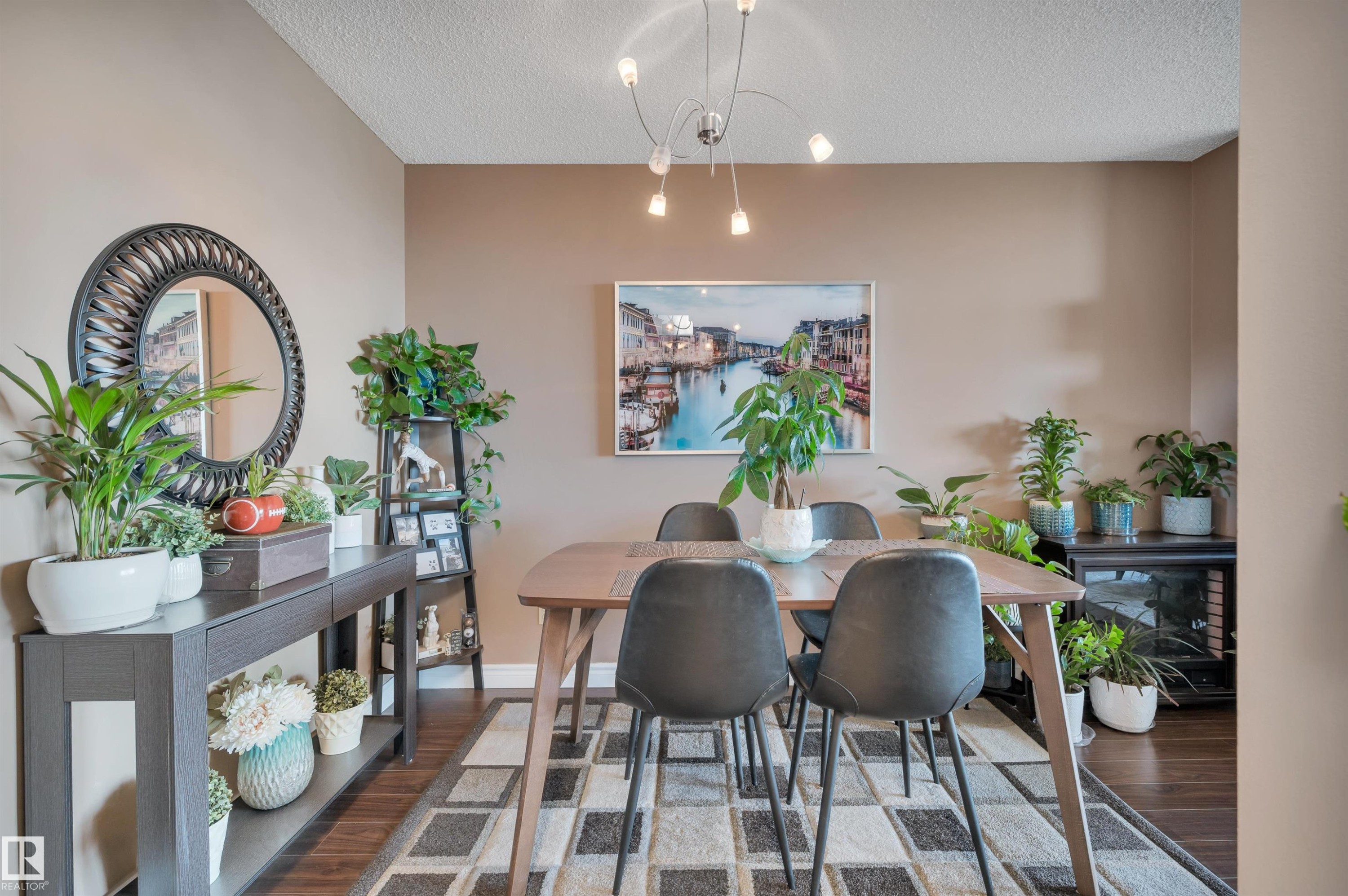 1402 9835 113 Street, Edmonton, AB