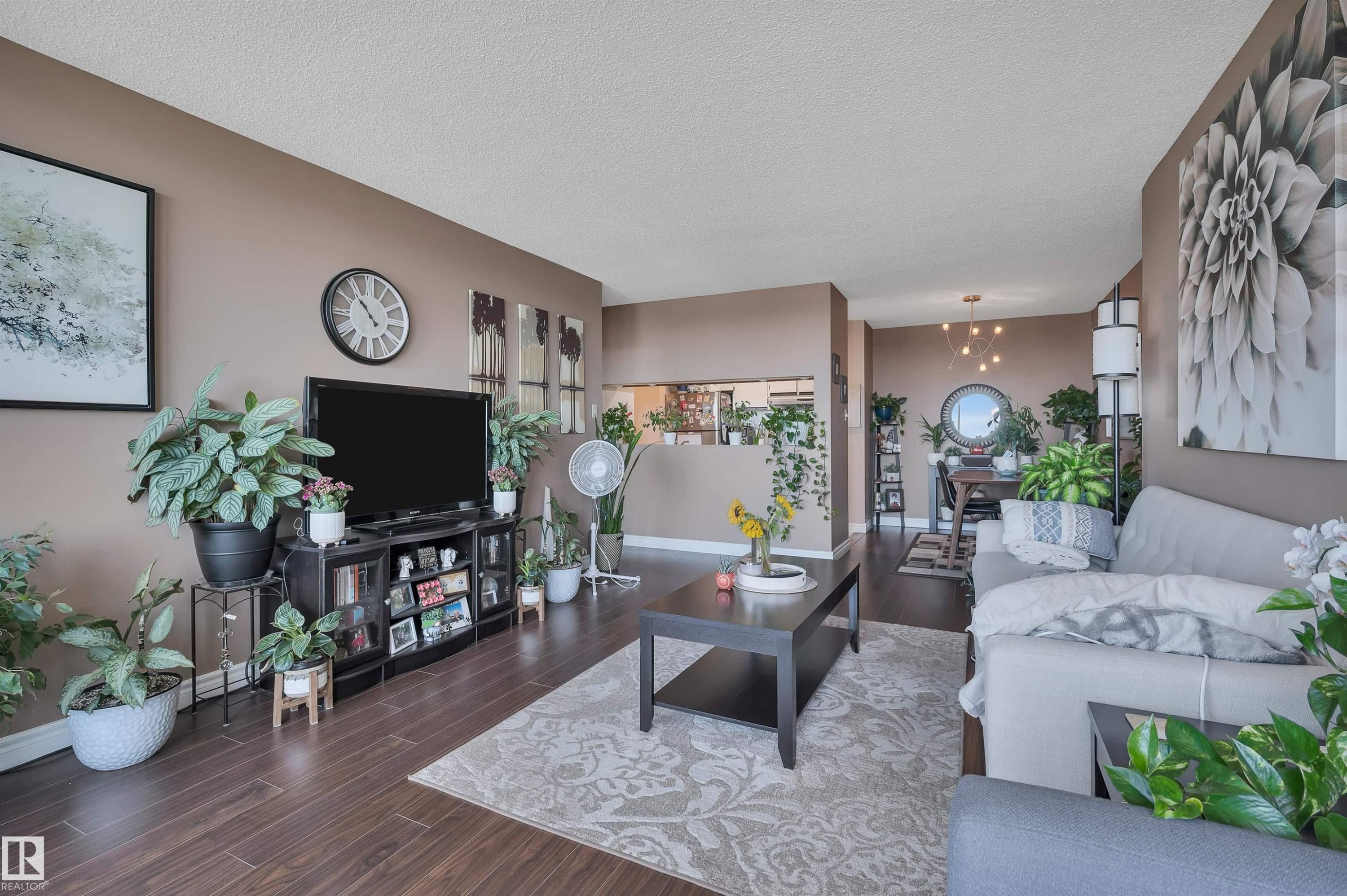 1402 9835 113 Street, Edmonton, AB