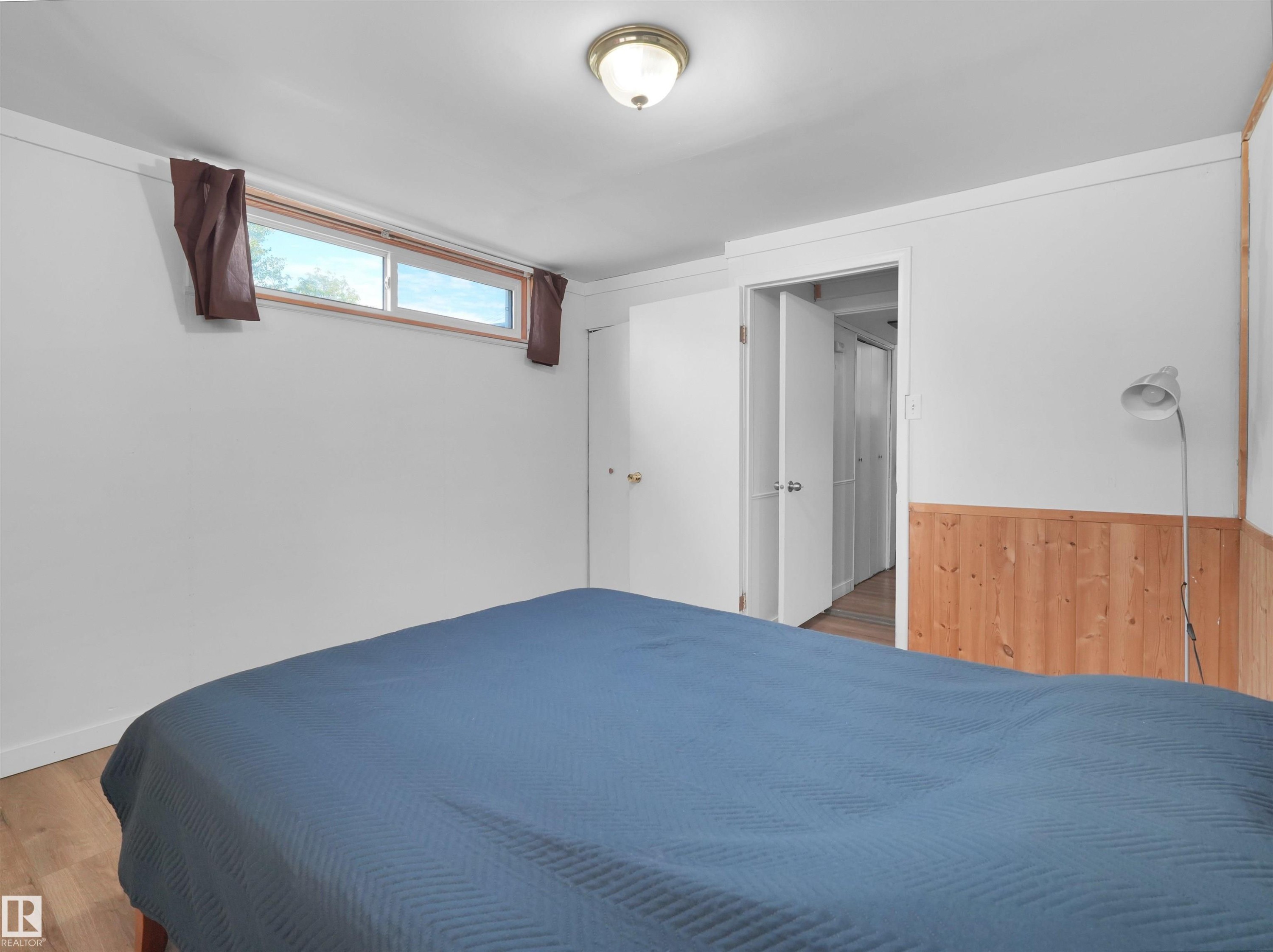 9256 75 Street, Edmonton, AB