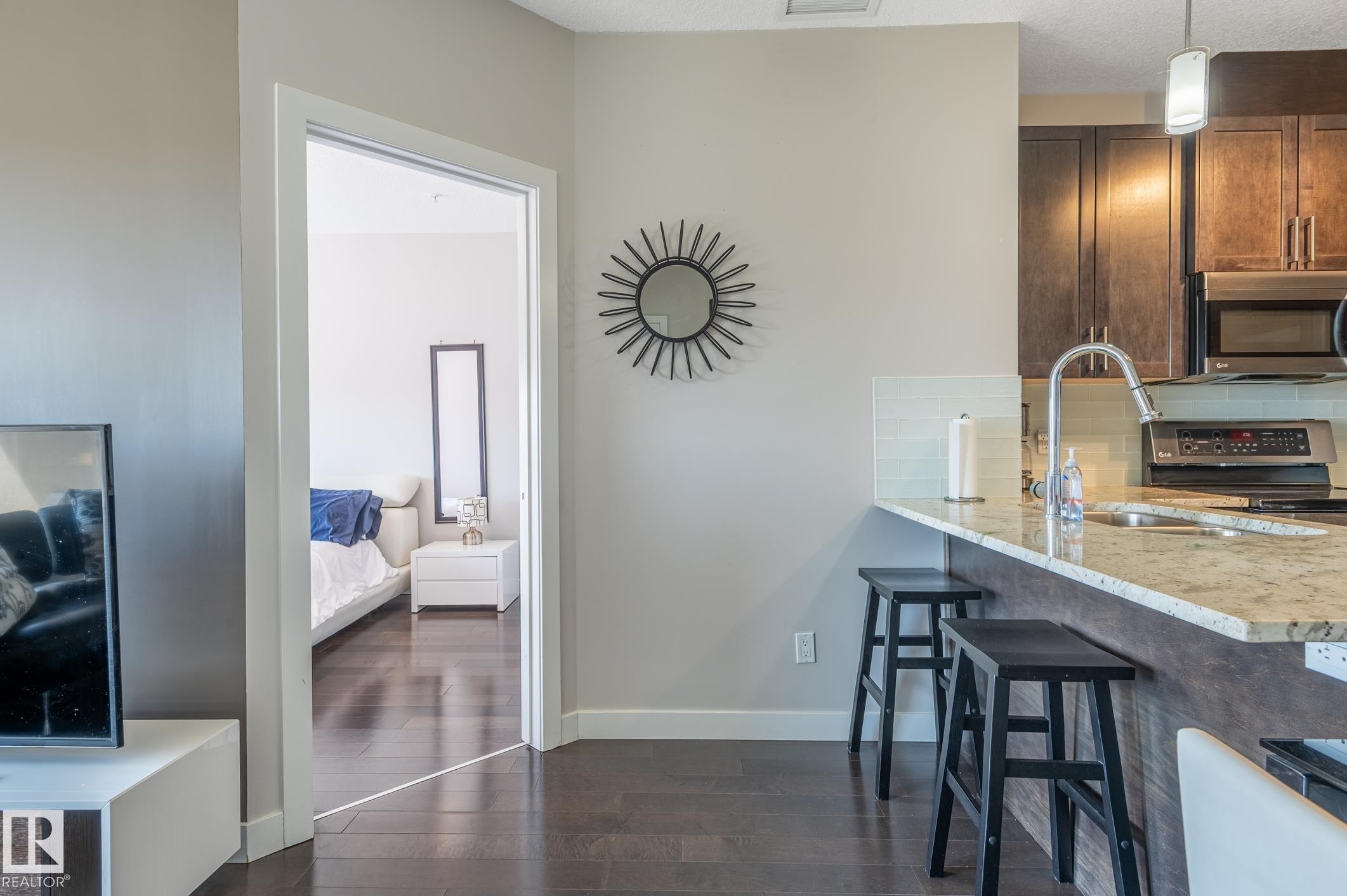 #305 5151 Windermere Bv Nw, Edmonton, AB - Indoor Photo Showing Kitchen With Double Sink