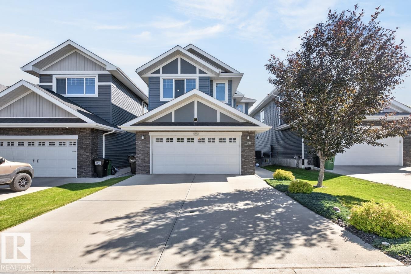 1706 Tanager Close Nw, Edmonton, AB - Outdoor With Facade
