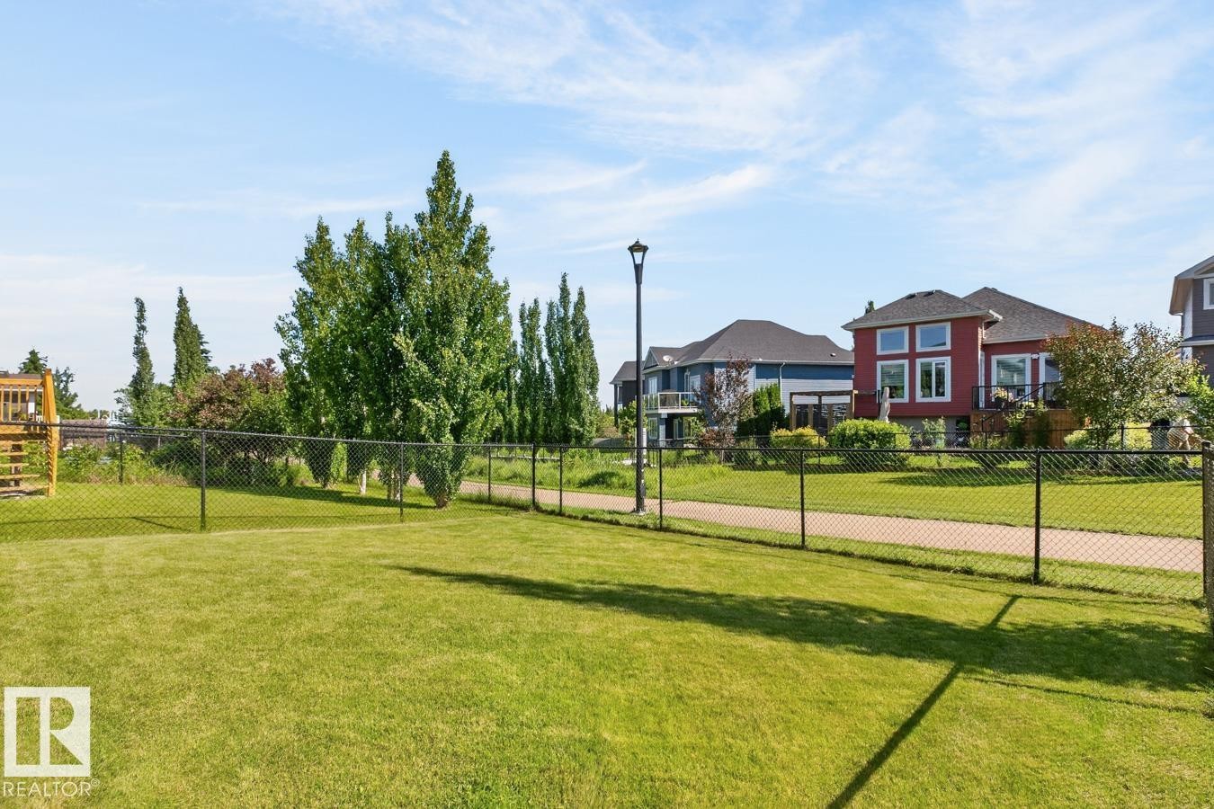 1706 Tanager Close Nw, Edmonton, AB - Outdoor