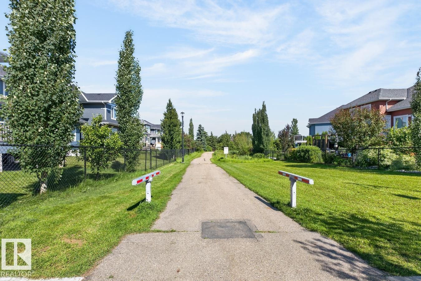 1706 Tanager Close Nw, Edmonton, AB - Outdoor