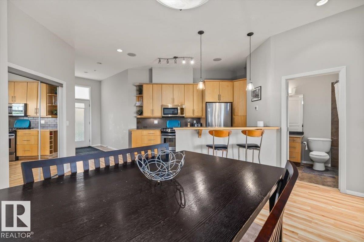 427 10531 117 Street, Edmonton, AB