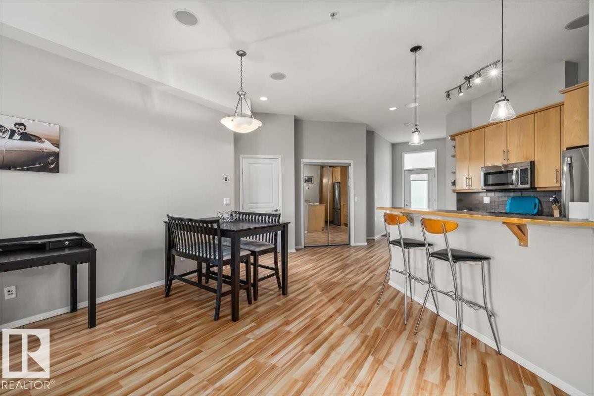 427 10531 117 Street, Edmonton, AB