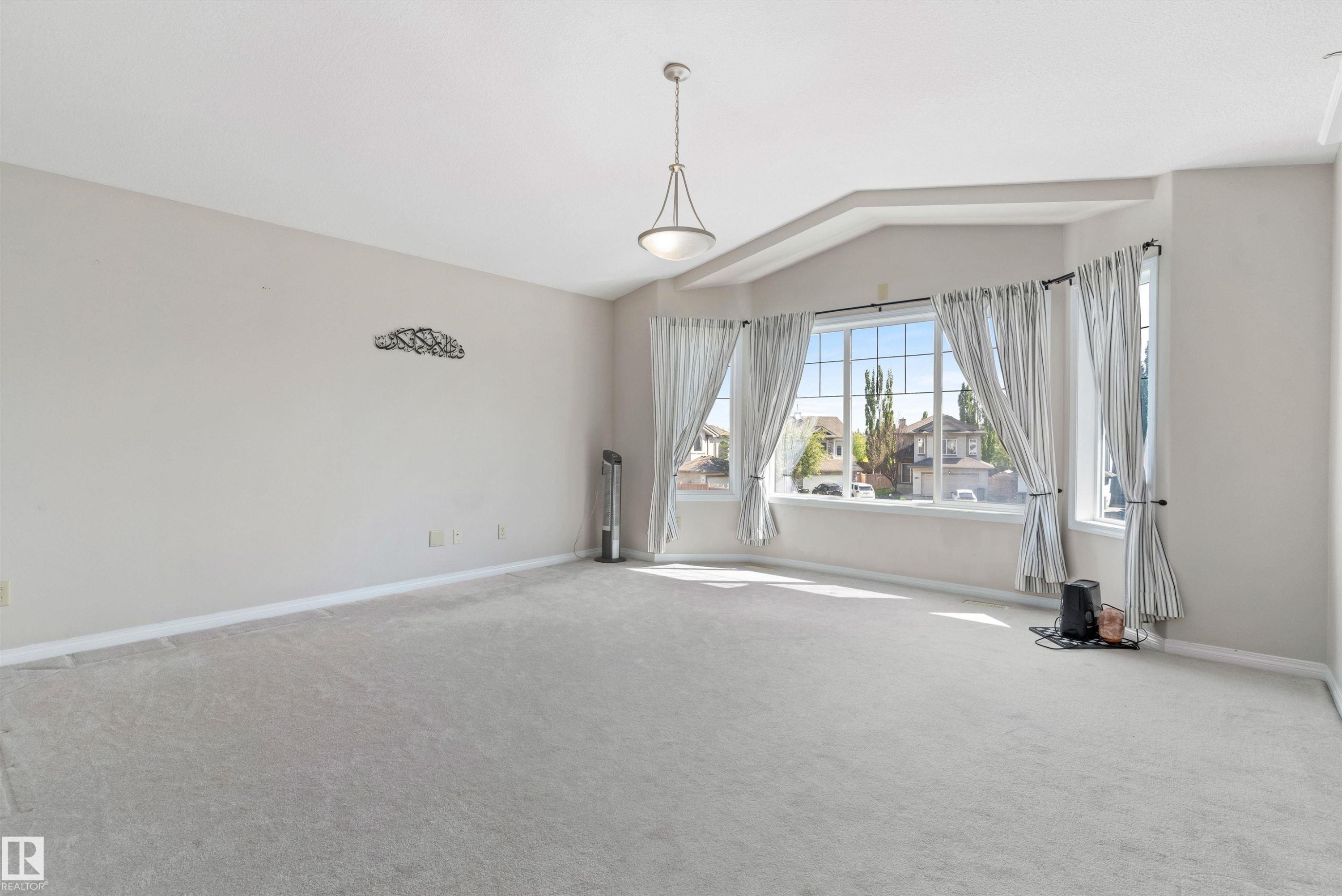 1710 Hodgson Place, Edmonton, AB - Indoor Photo Showing Other Room