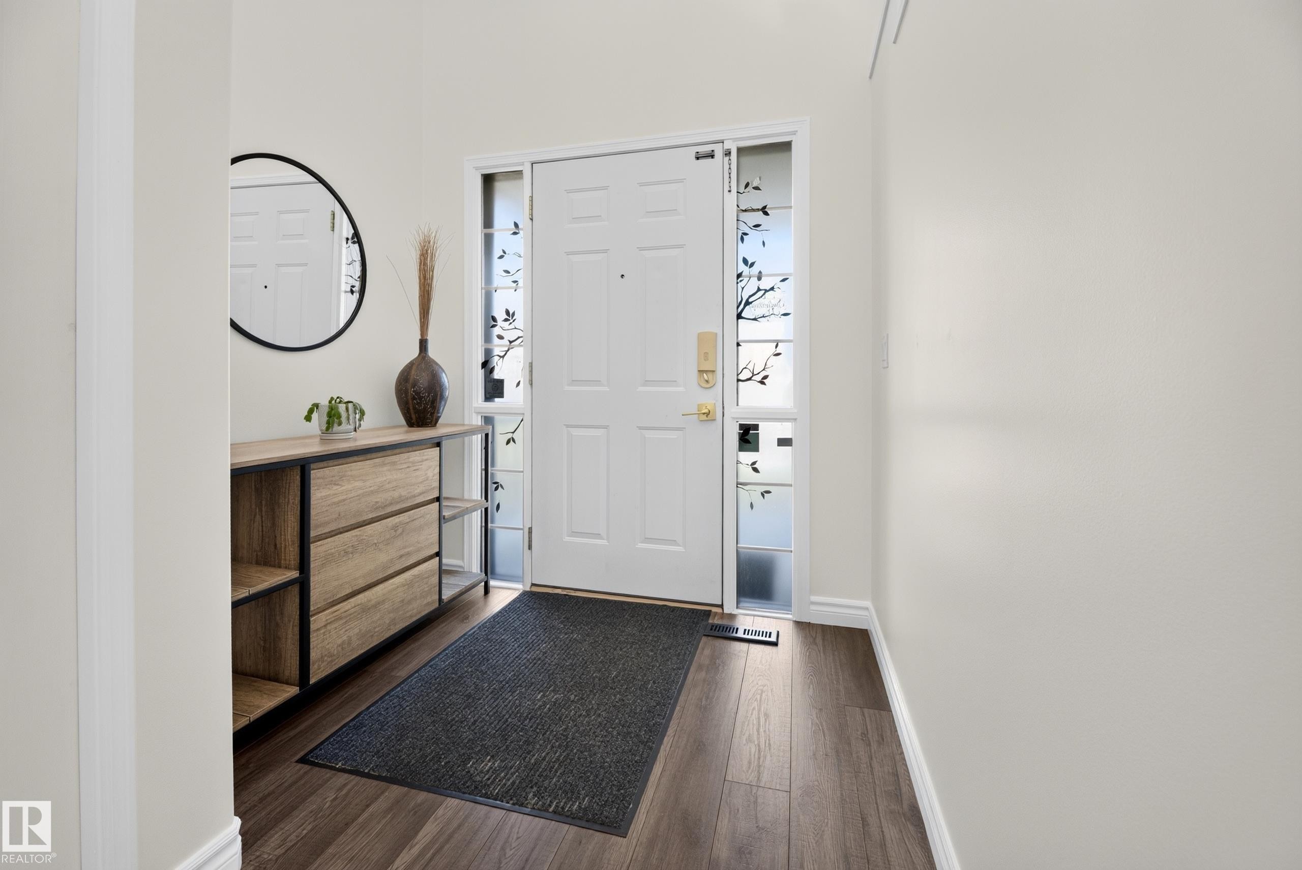 251 River Point(E) Nw, Edmonton, AB - Indoor Photo Showing Other Room