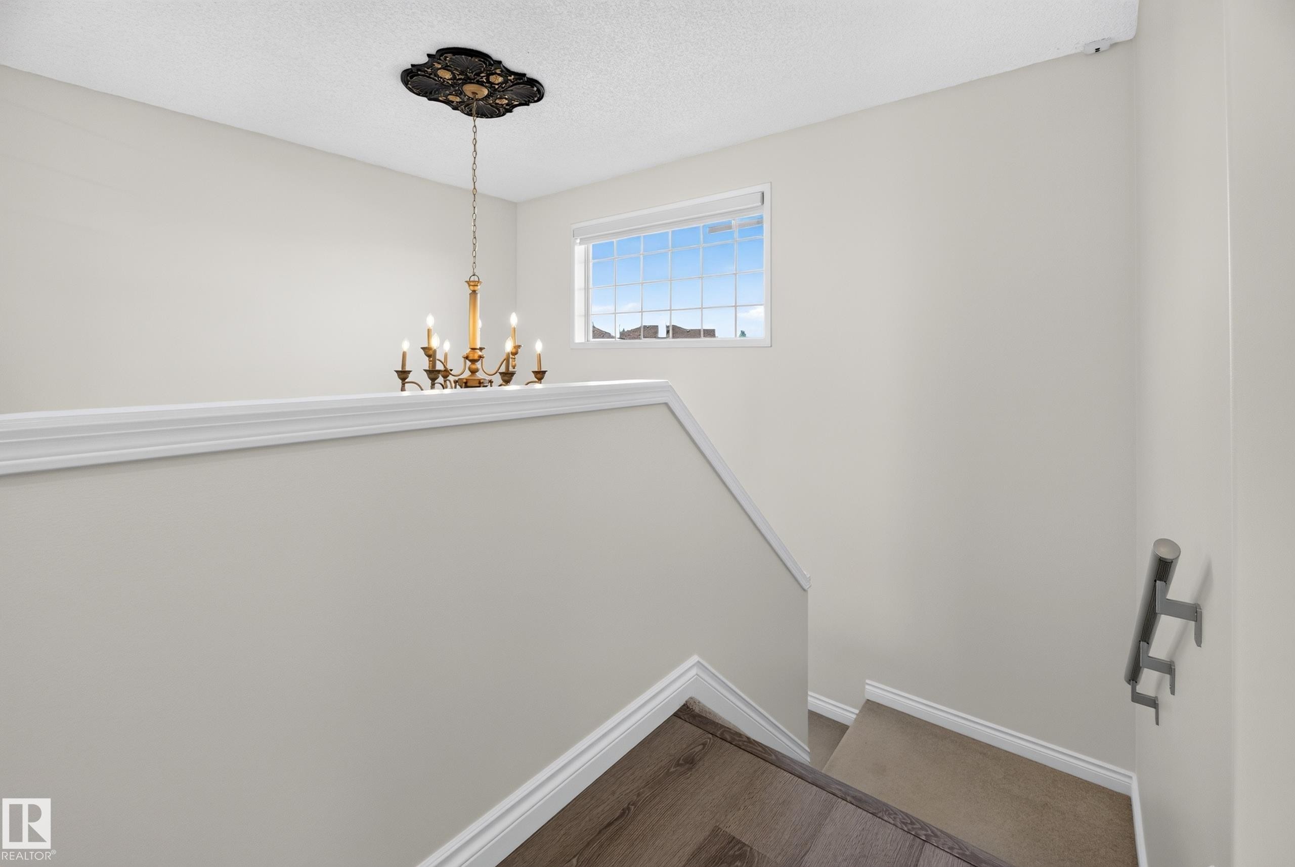 251 River Point(E) Nw, Edmonton, AB - Indoor Photo Showing Other Room