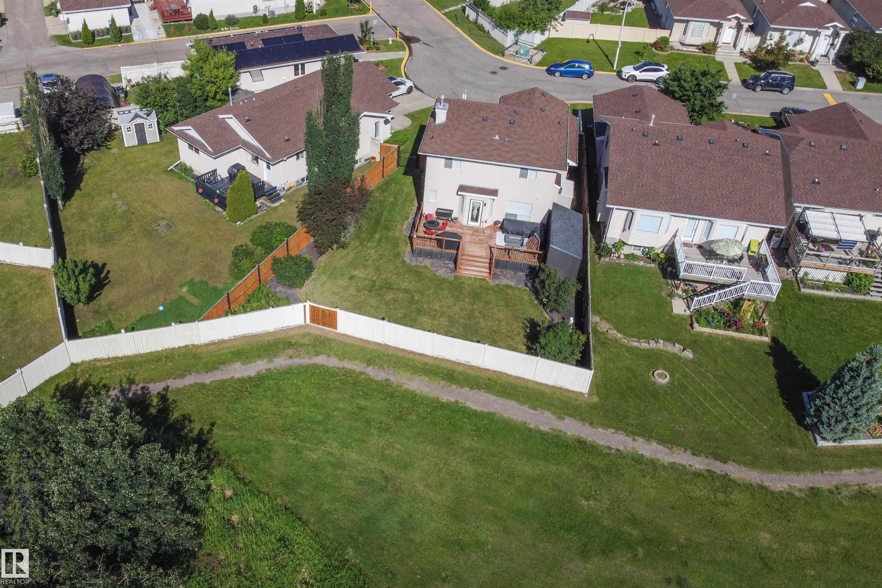 251 River Point(E) Nw, Edmonton, AB - Outdoor With View