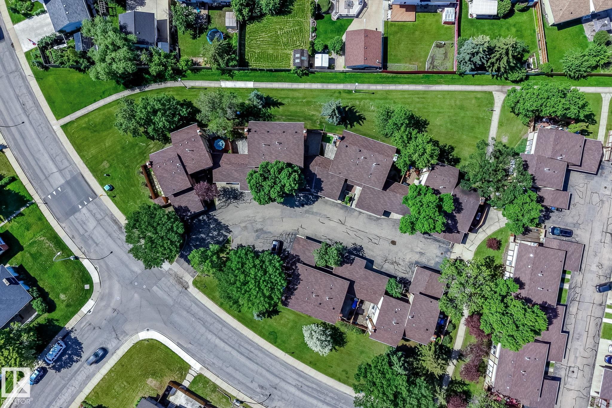 894 Millbourne Road E, Edmonton, AB