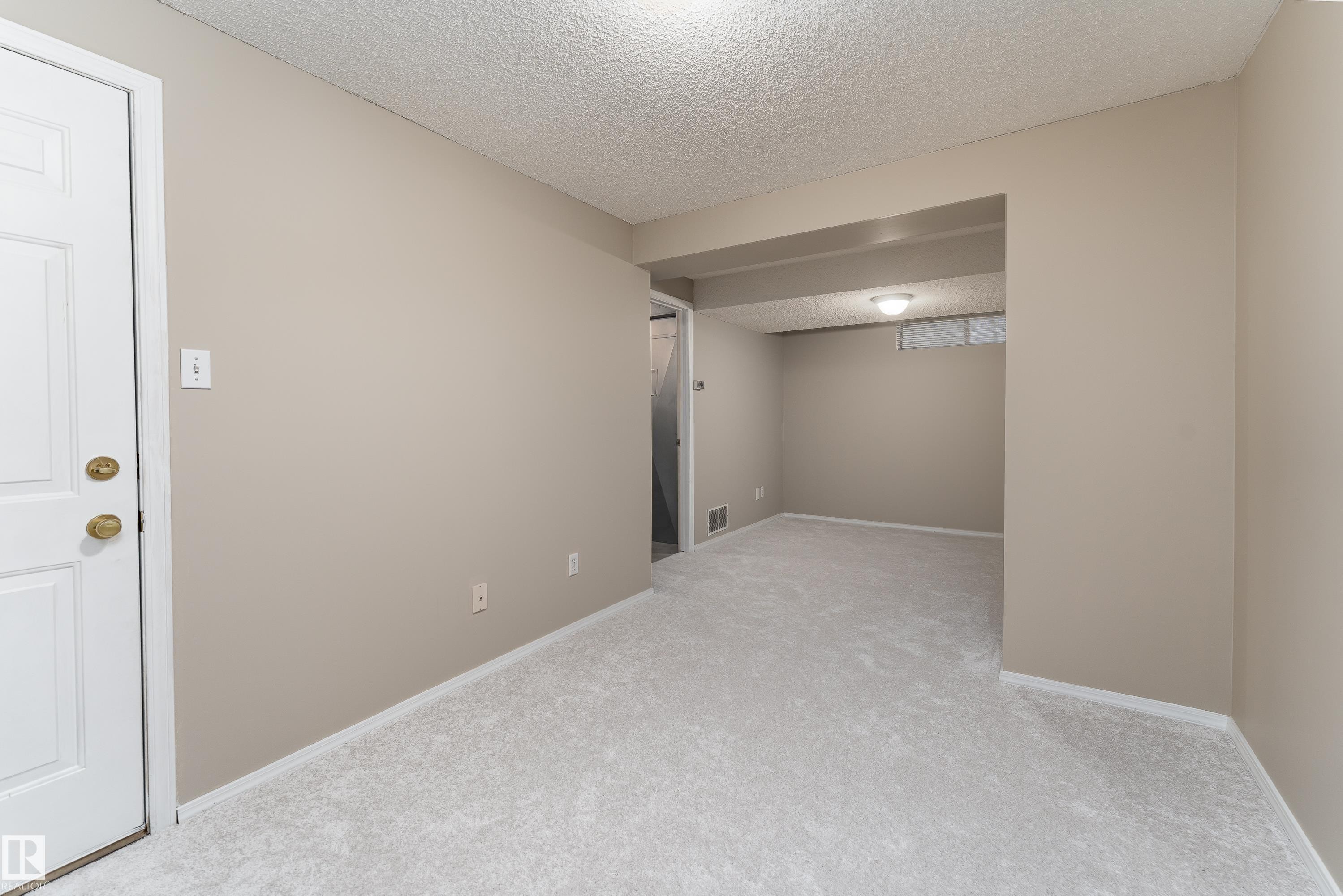3 9703 174 Street, Edmonton, AB