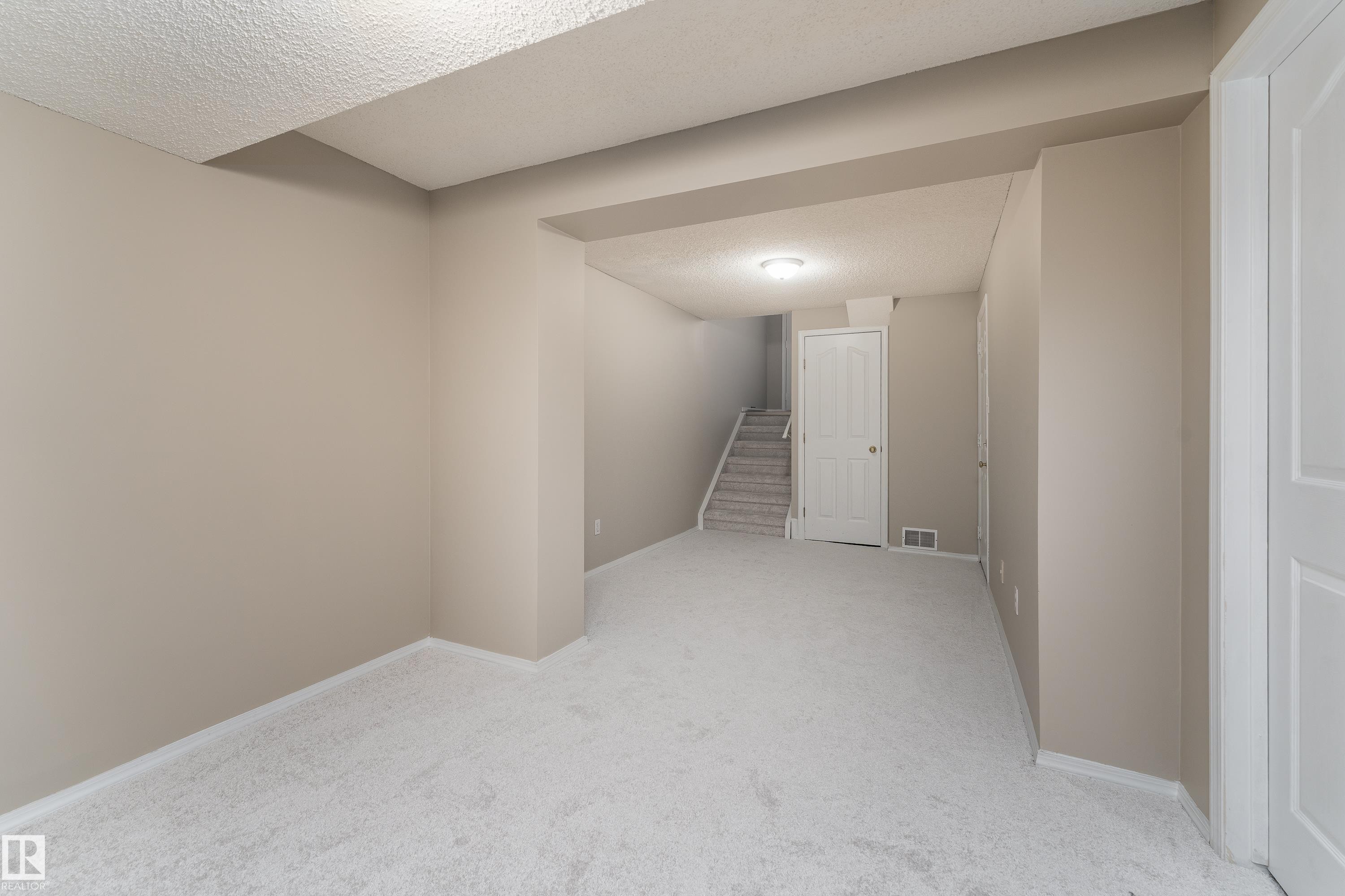 3 9703 174 Street, Edmonton, AB