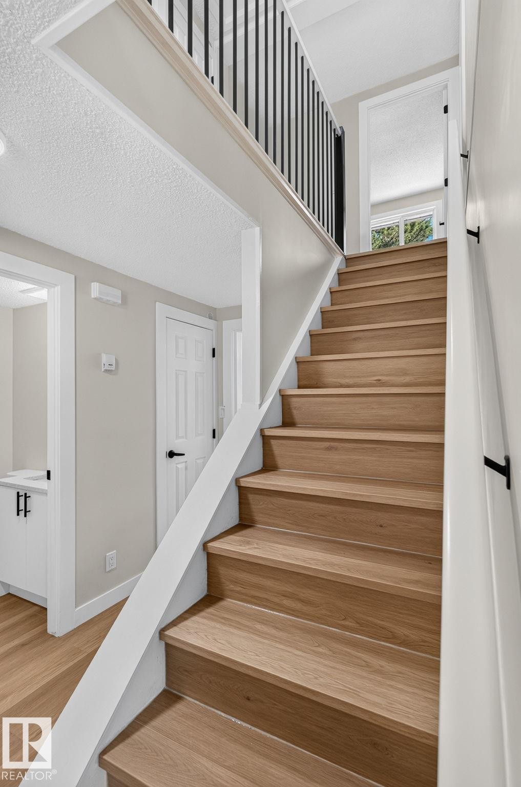 2 Ridgewood, St. Albert, AB