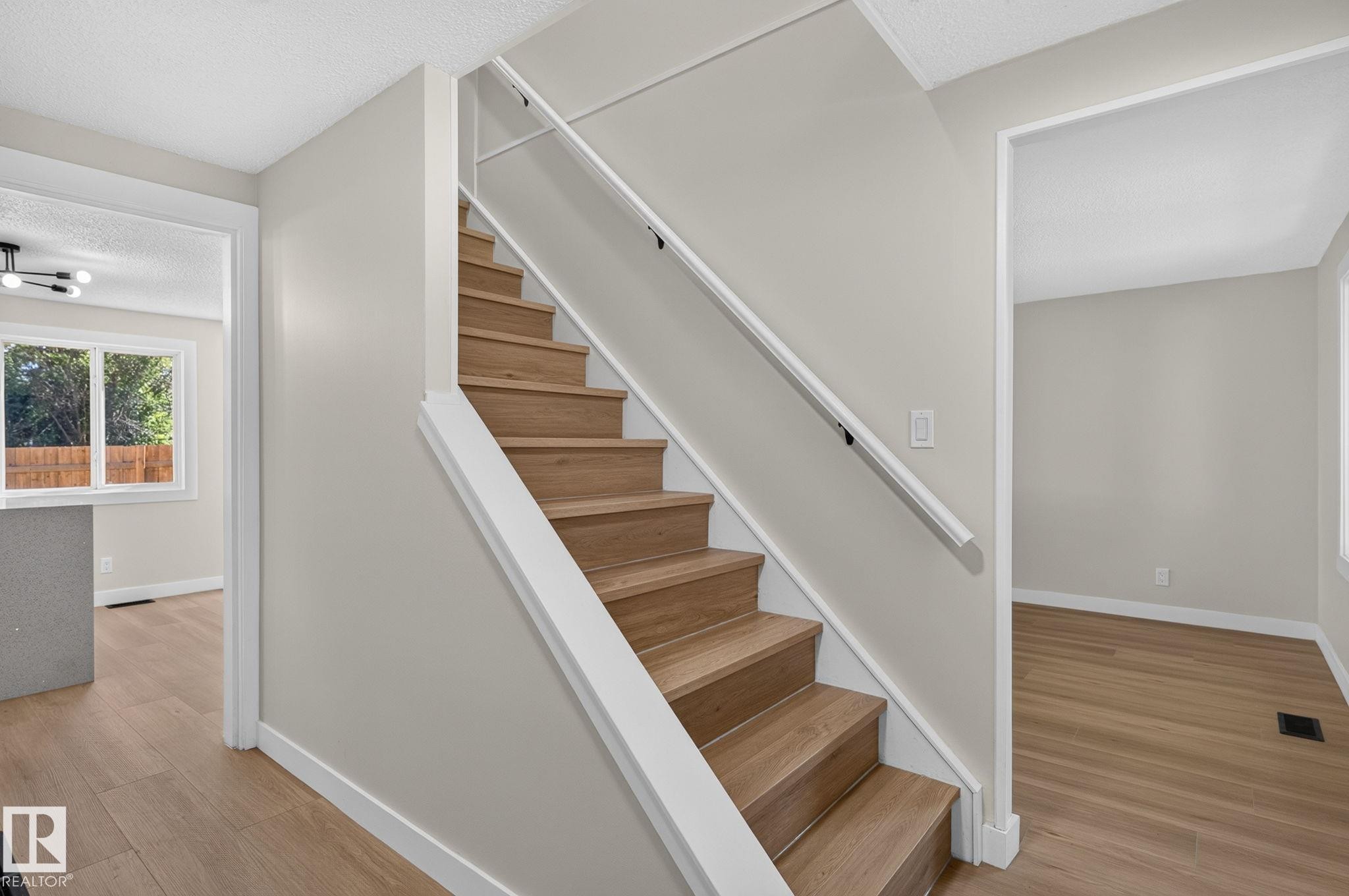 2 Ridgewood, St. Albert, AB