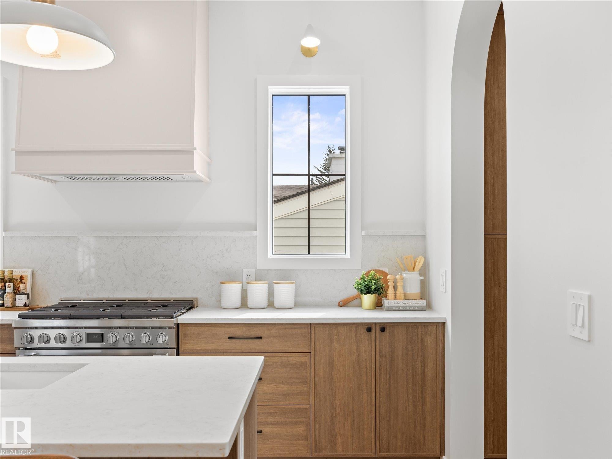 6303 109B Avenue, Edmonton, AB