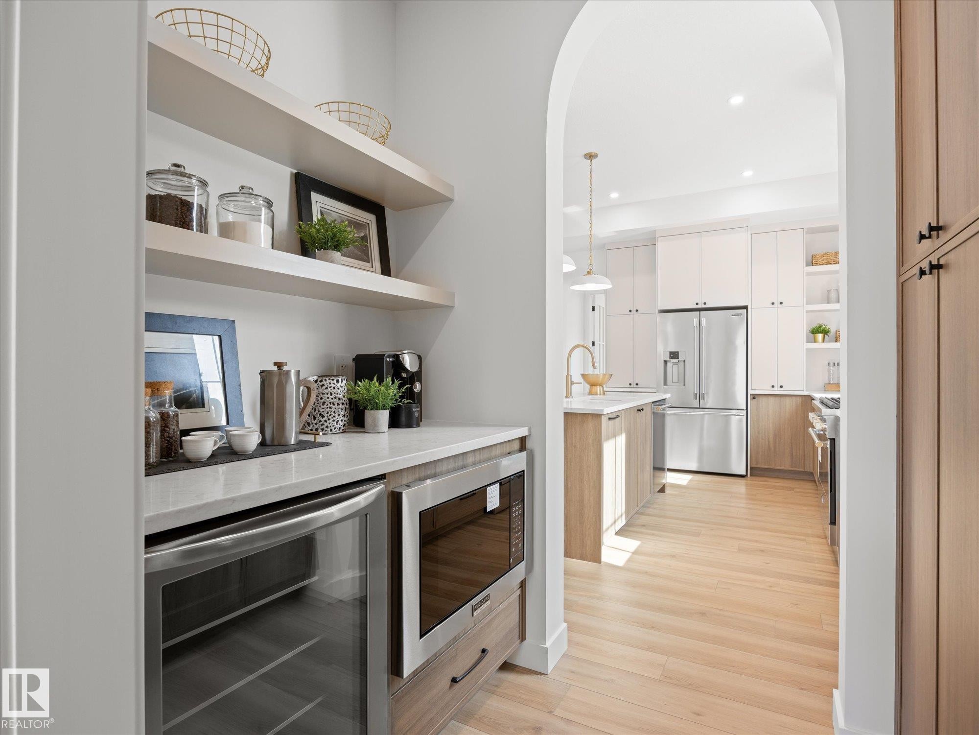 6303 109B Avenue, Edmonton, AB