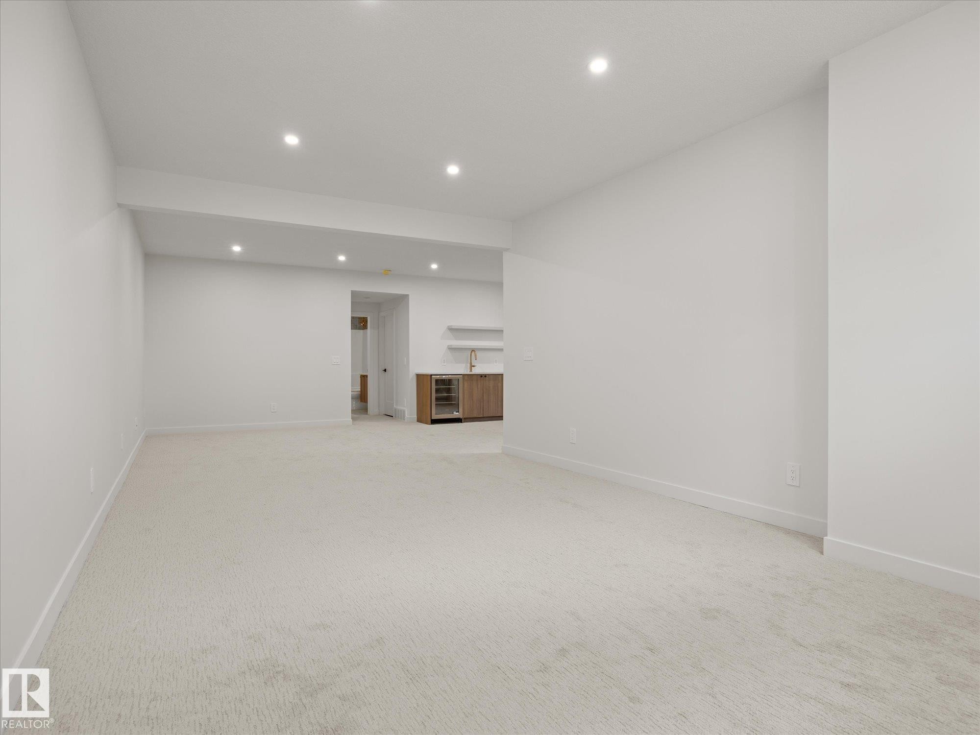 6303 109B Avenue, Edmonton, AB
