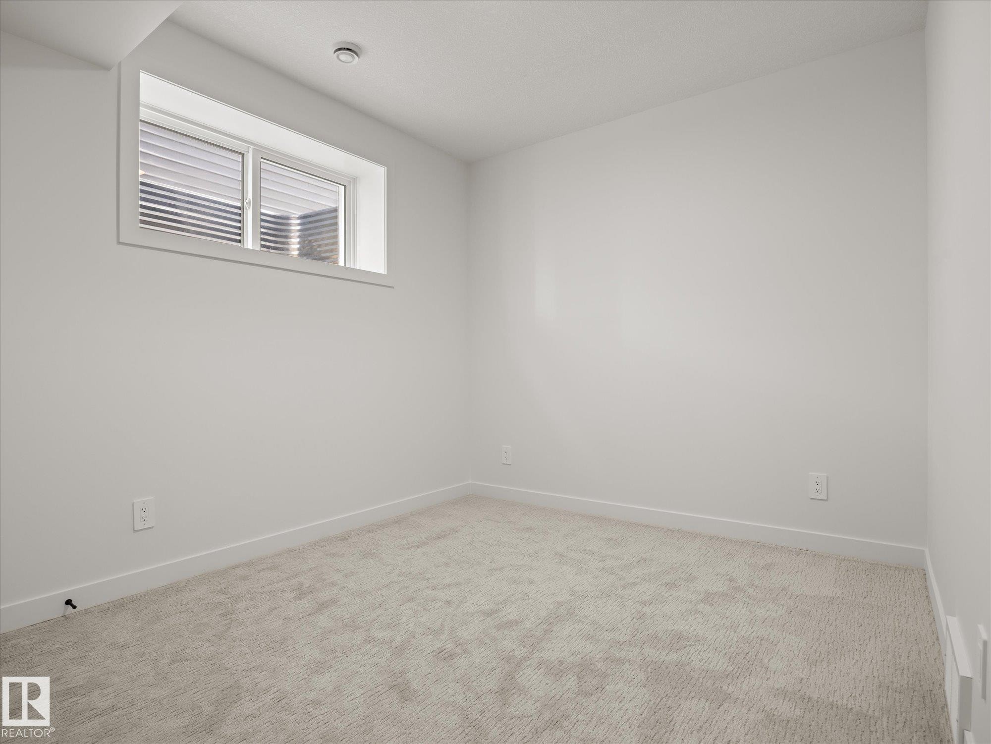 6303 109B Avenue, Edmonton, AB