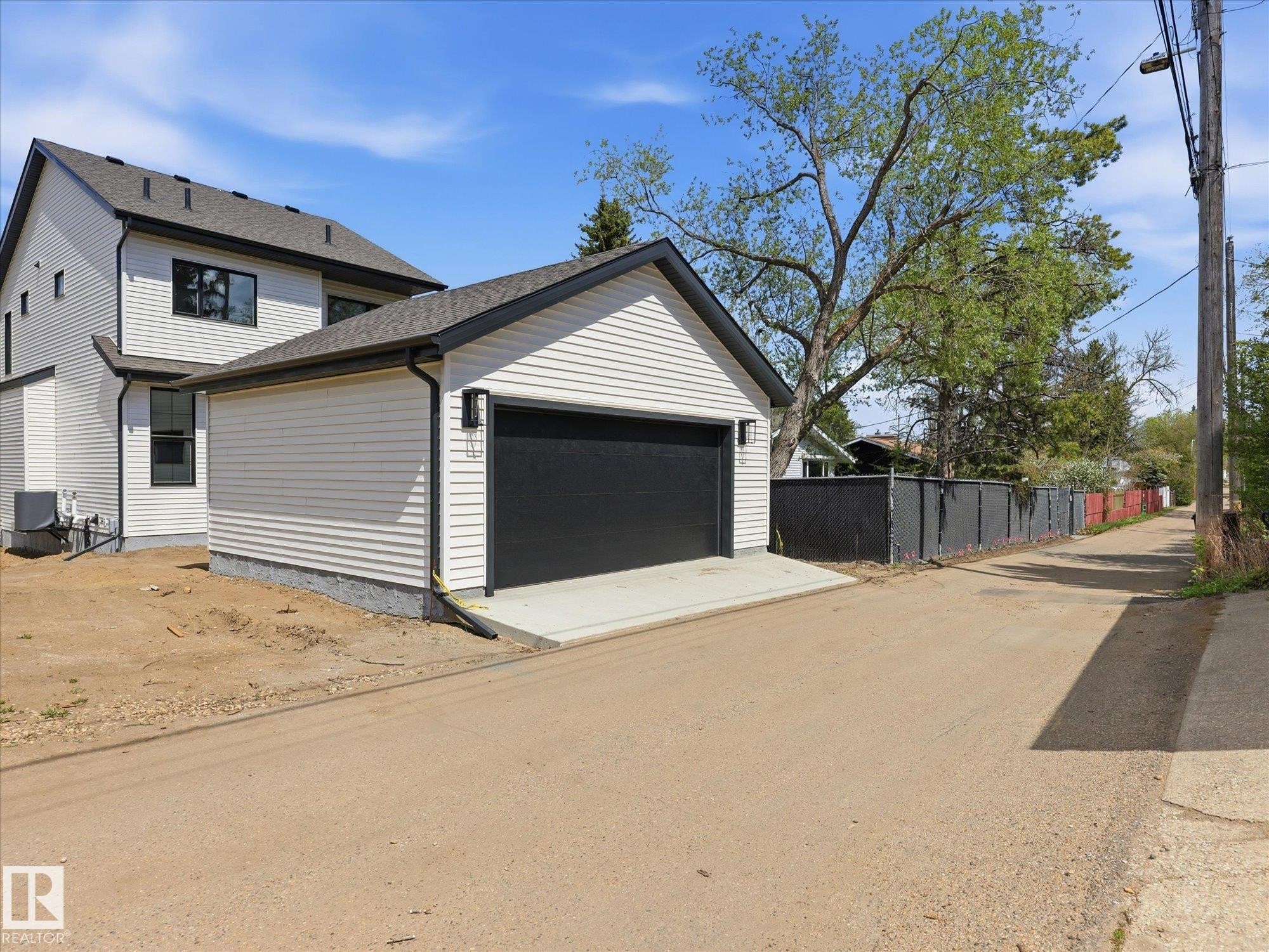 6303 109B Avenue, Edmonton, AB