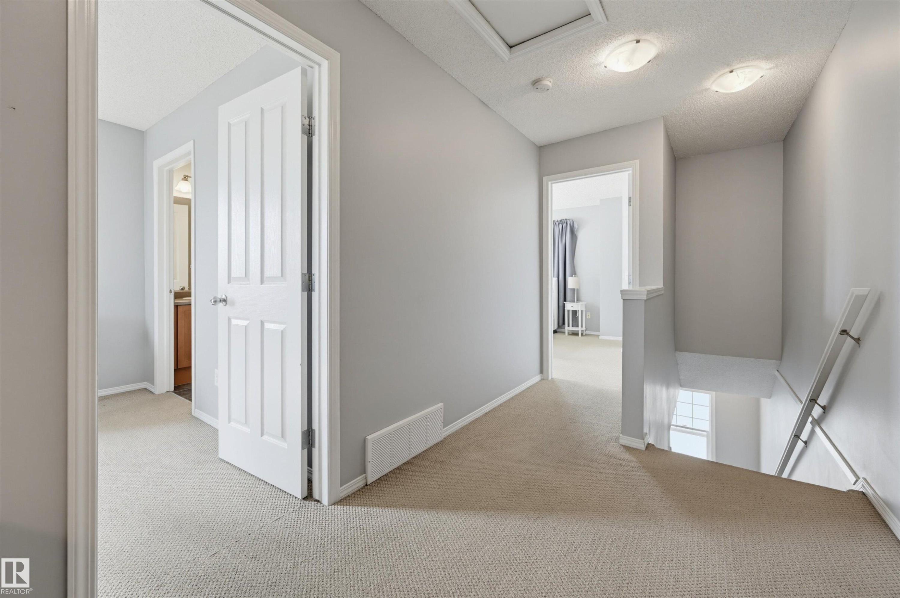 Corridor - 126 2051 Towne Centre Boulevard, Edmonton, AB