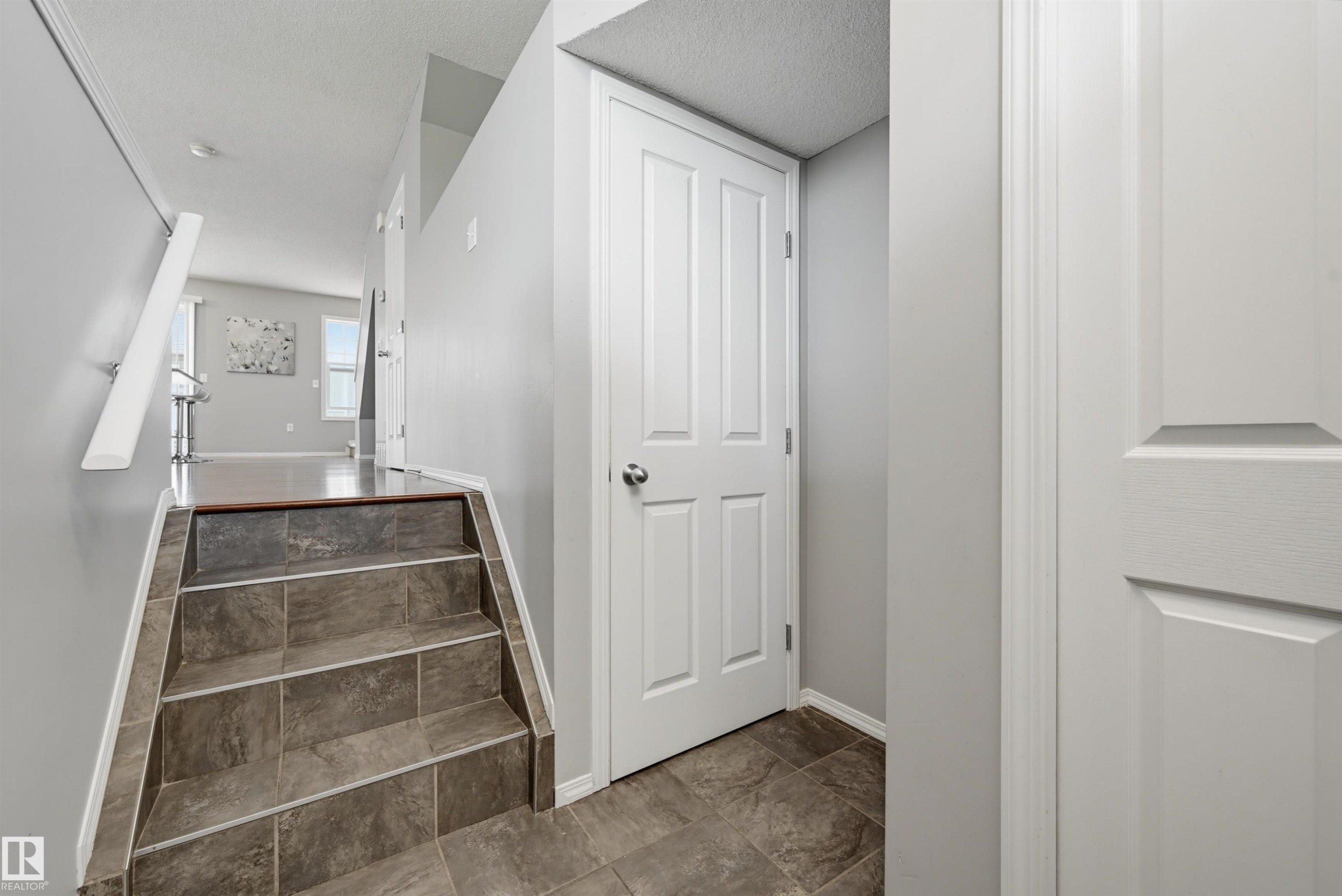 Stairs - 126 2051 Towne Centre Boulevard, Edmonton, AB