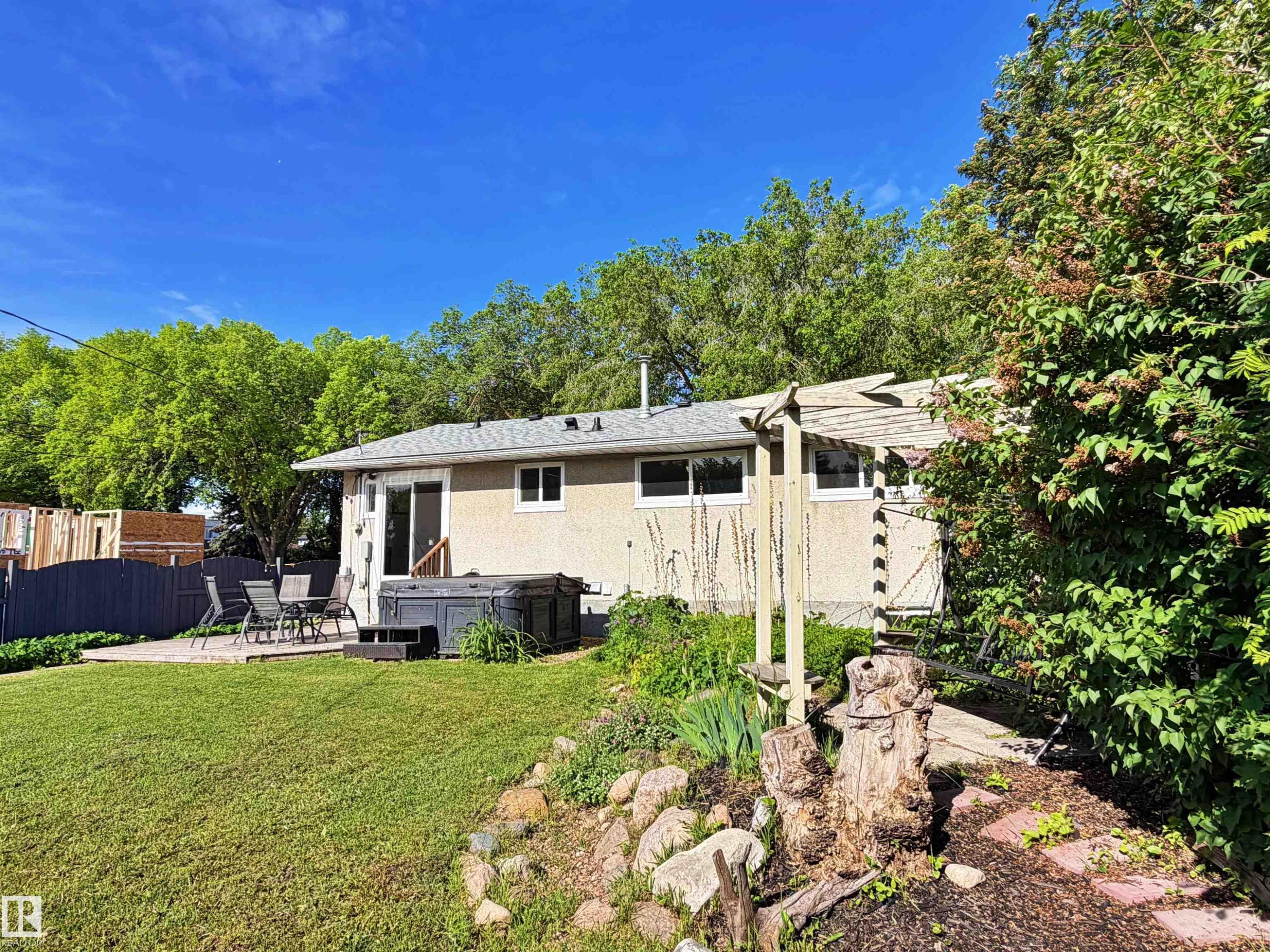 9523 151 Street, Edmonton, AB