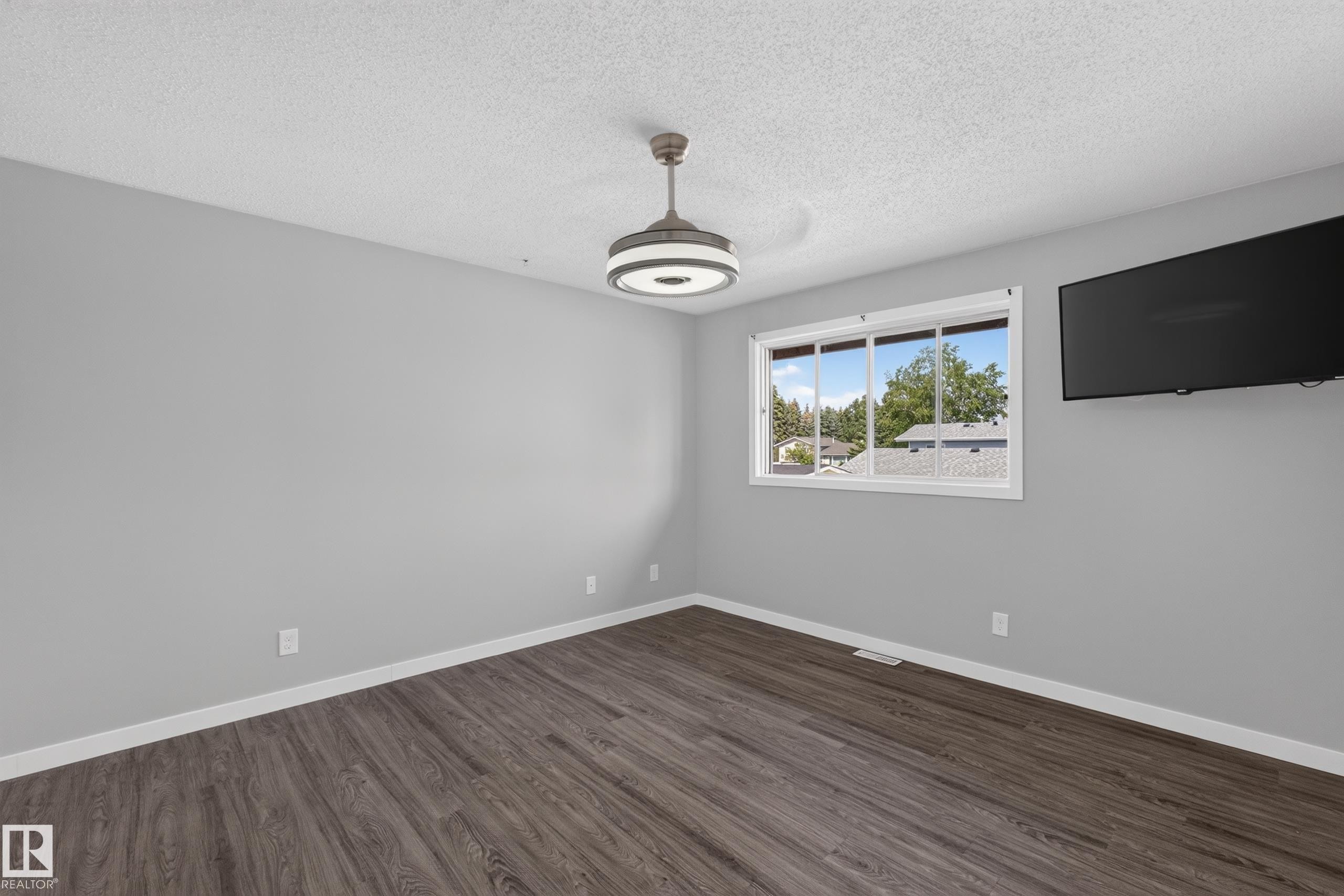 131 Cameron Crescent, Wetaskiwin, AB - Indoor Photo Showing Other Room