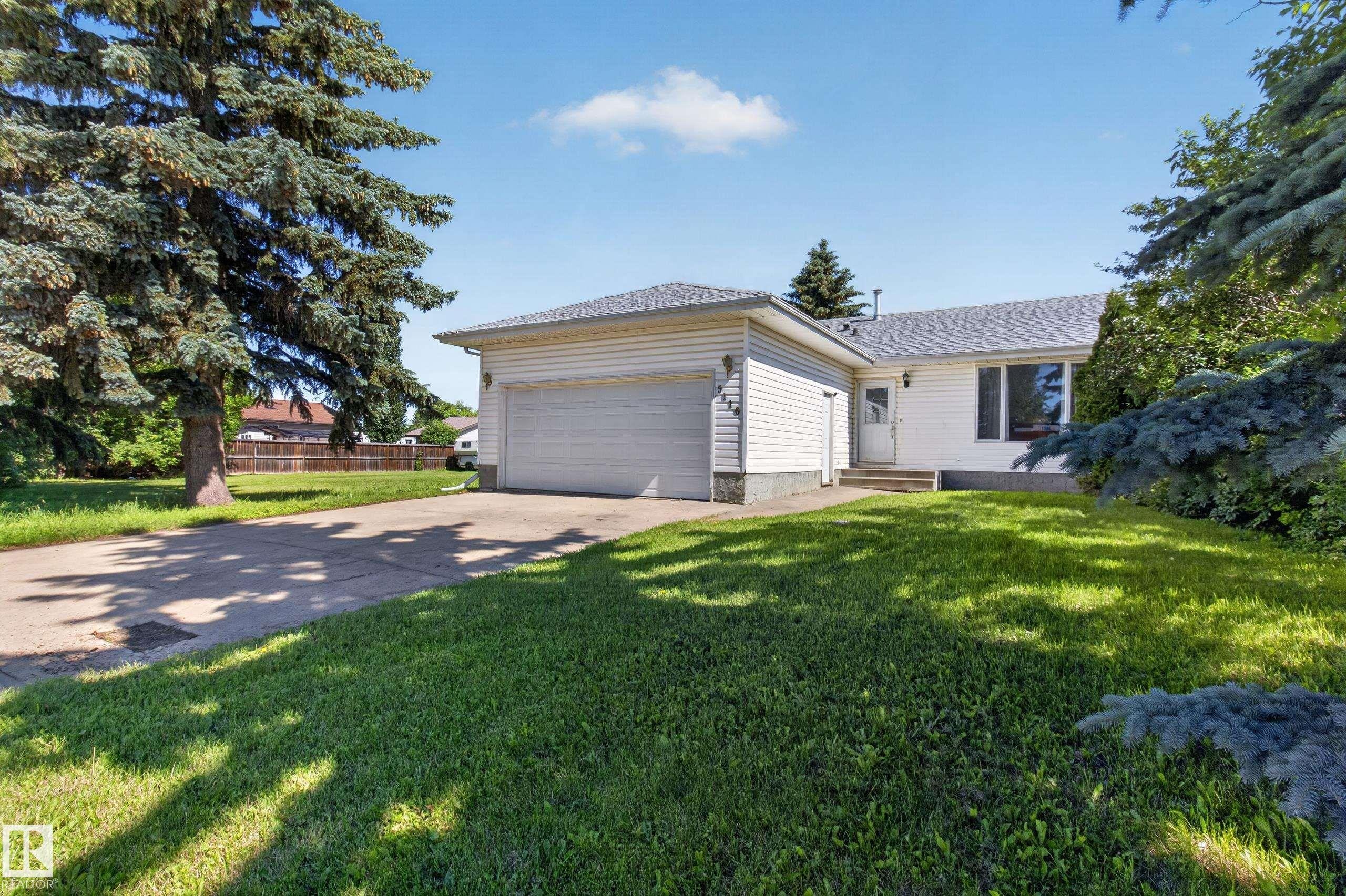 5116 52 Ave, Tofield, AB