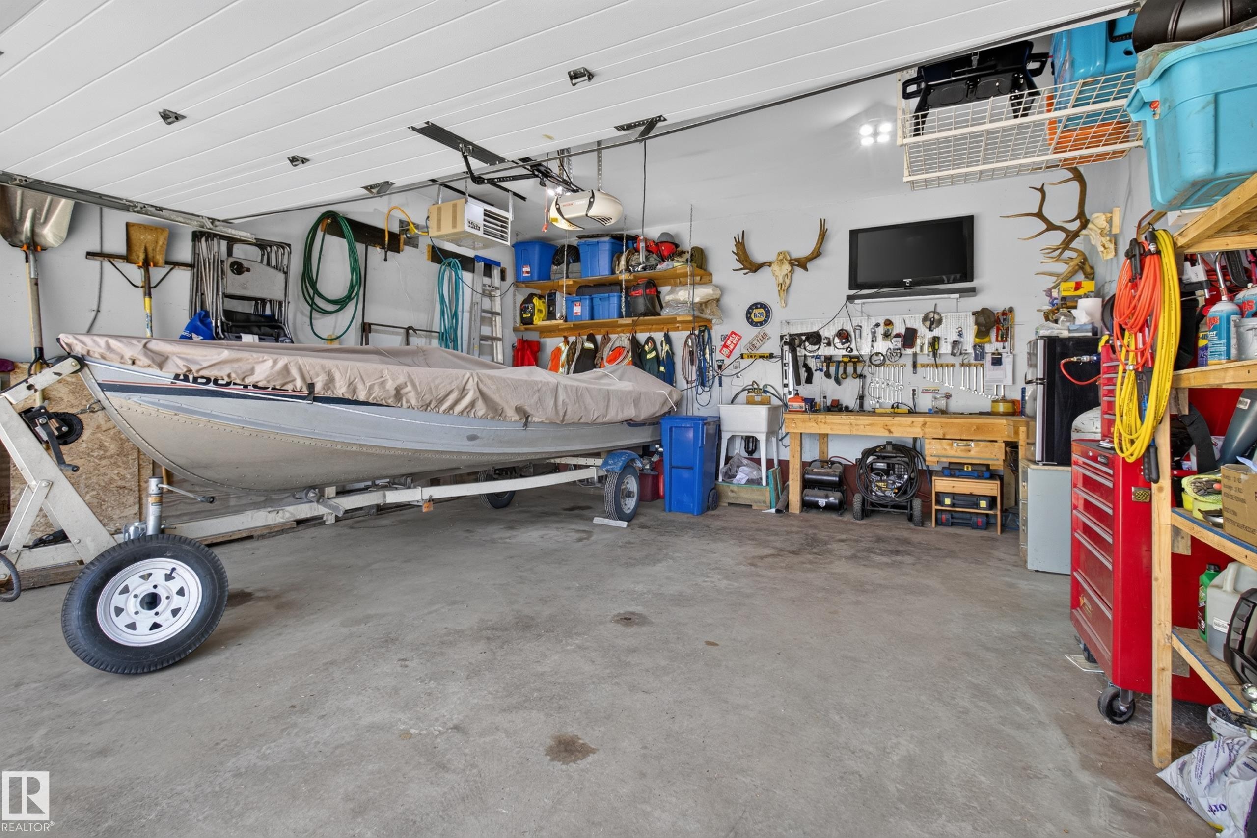 5116 52 Ave, Tofield, AB