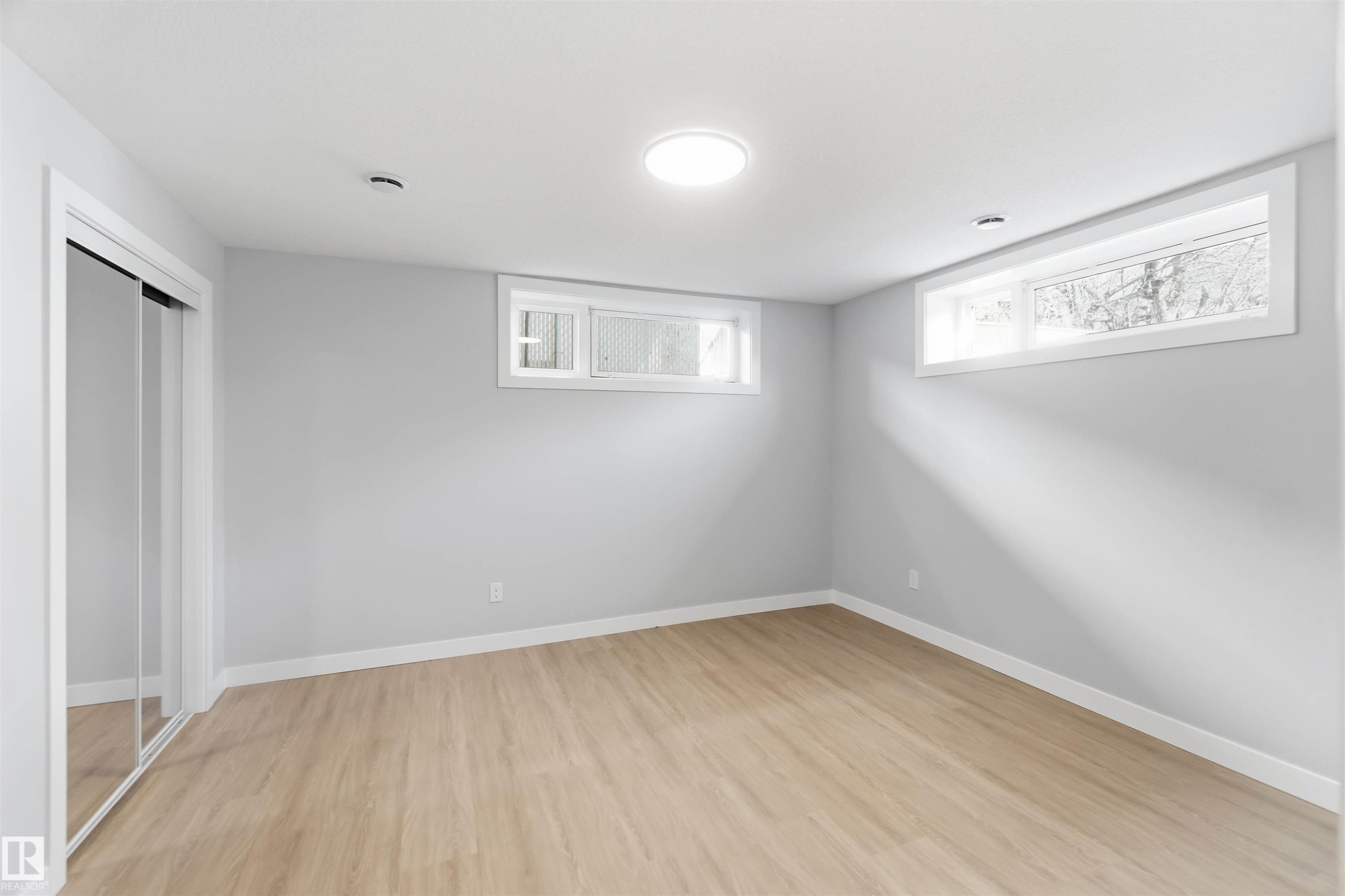 8736 66 Avenue Nw, Edmonton, AB - Indoor Photo Showing Other Room