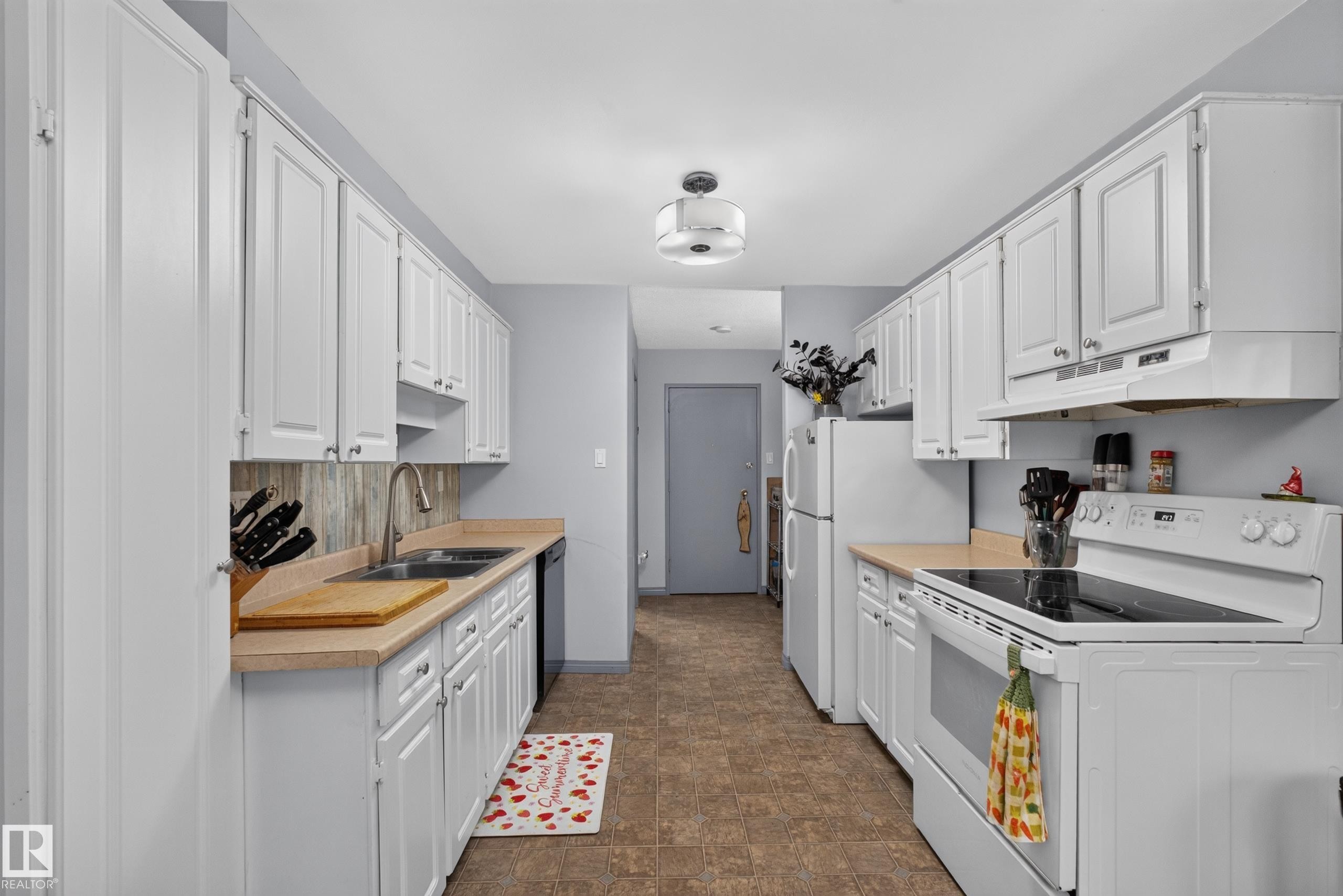 103 7805 159 Street, Edmonton, AB