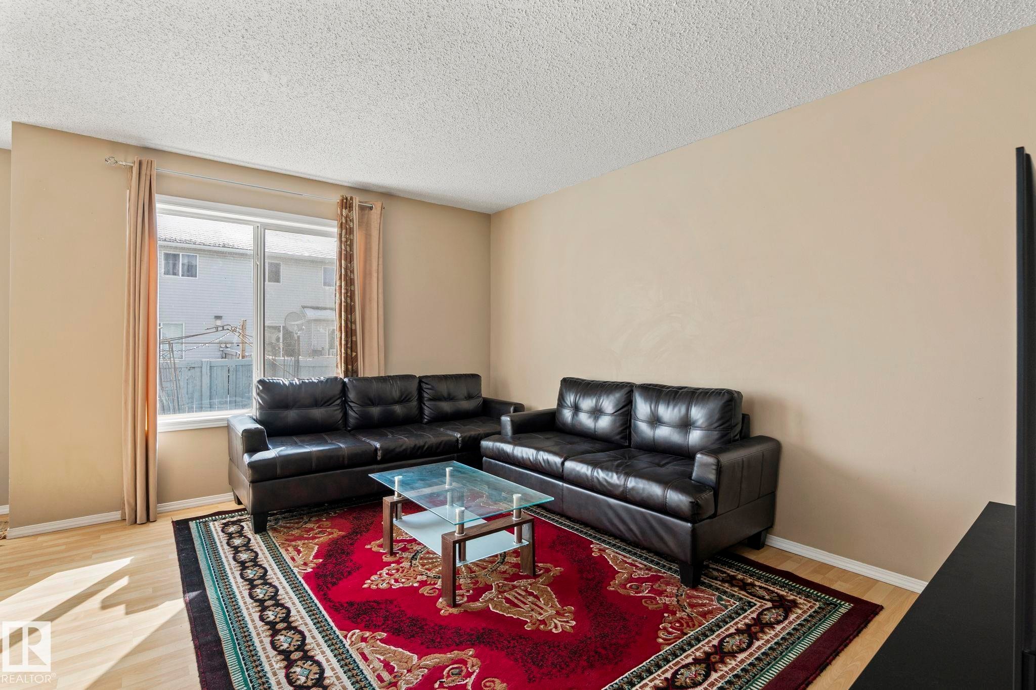 92 4350 23 Street, Edmonton, AB