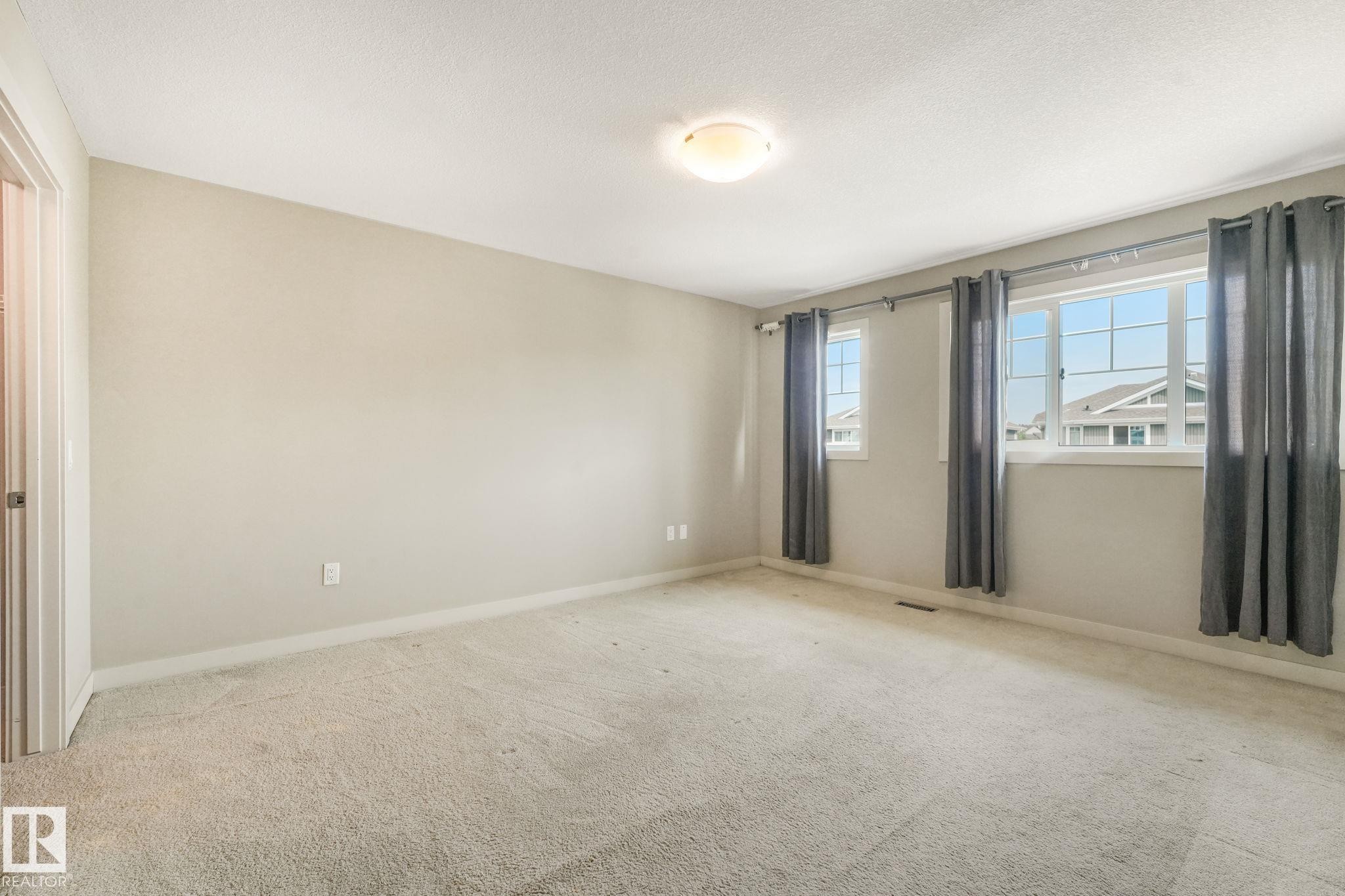 16619 14 Avenue, Edmonton, AB