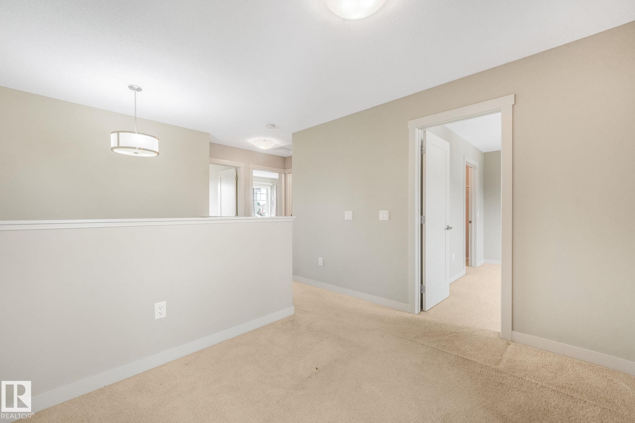 16619 14 Avenue, Edmonton, AB