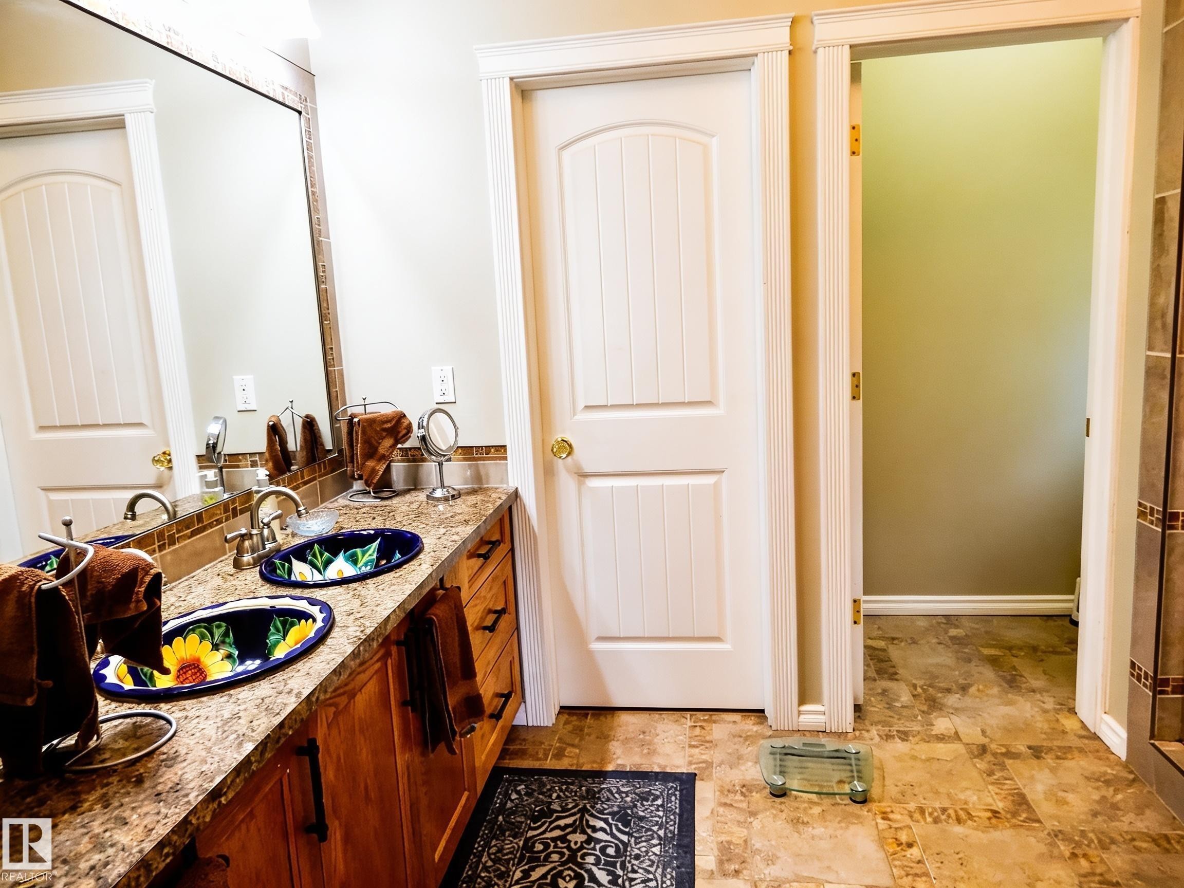 #9 Pinebrook Estates, Rural Thorhild County, AB - Indoor Photo Showing Kitchen