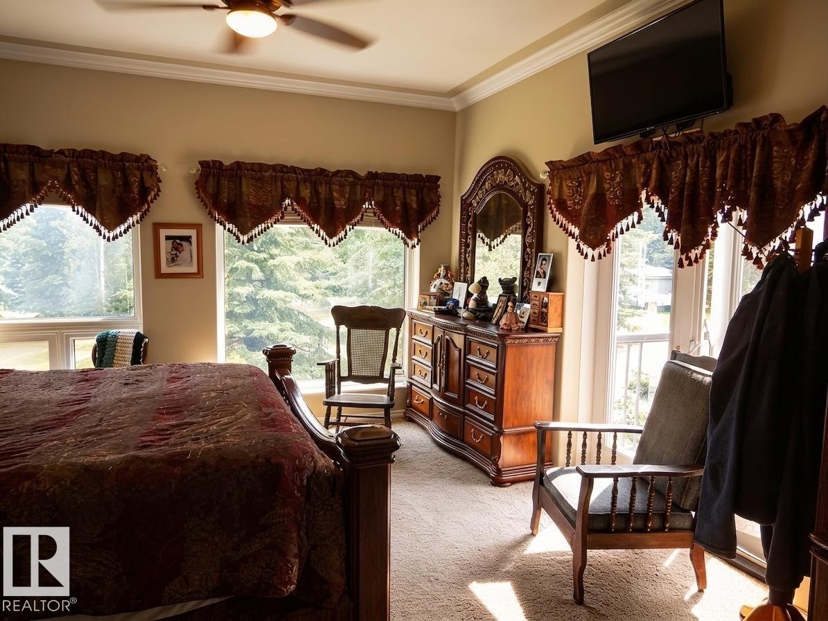 #9 Pinebrook Estates, Rural Thorhild County, AB - Indoor Photo Showing Bedroom