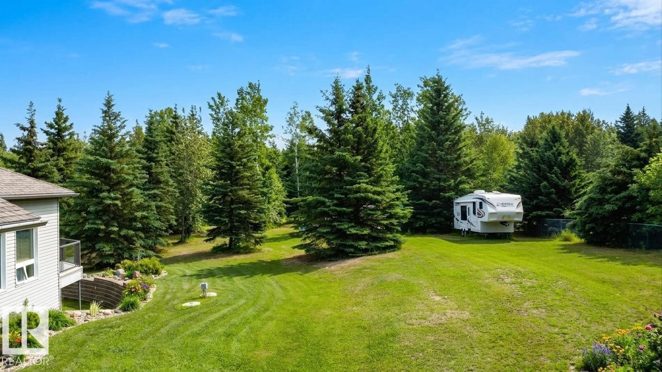#9 Pinebrook Estates, Rural Thorhild County, AB - Outdoor