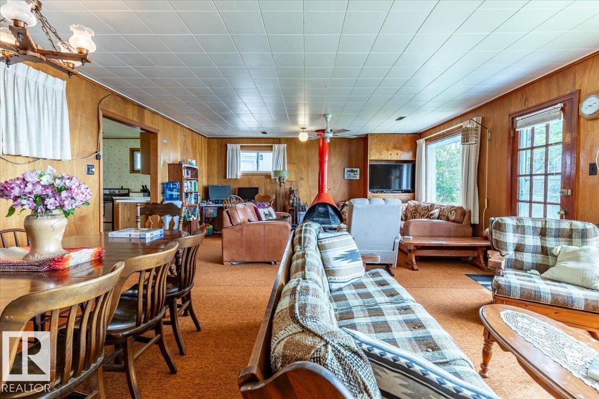 59 Beach Ave, Rural Leduc County, AB
