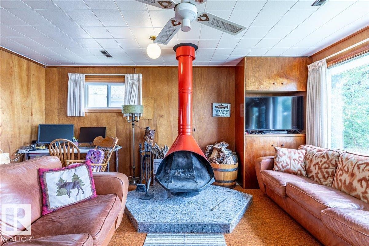 59 Beach Ave, Rural Leduc County, AB