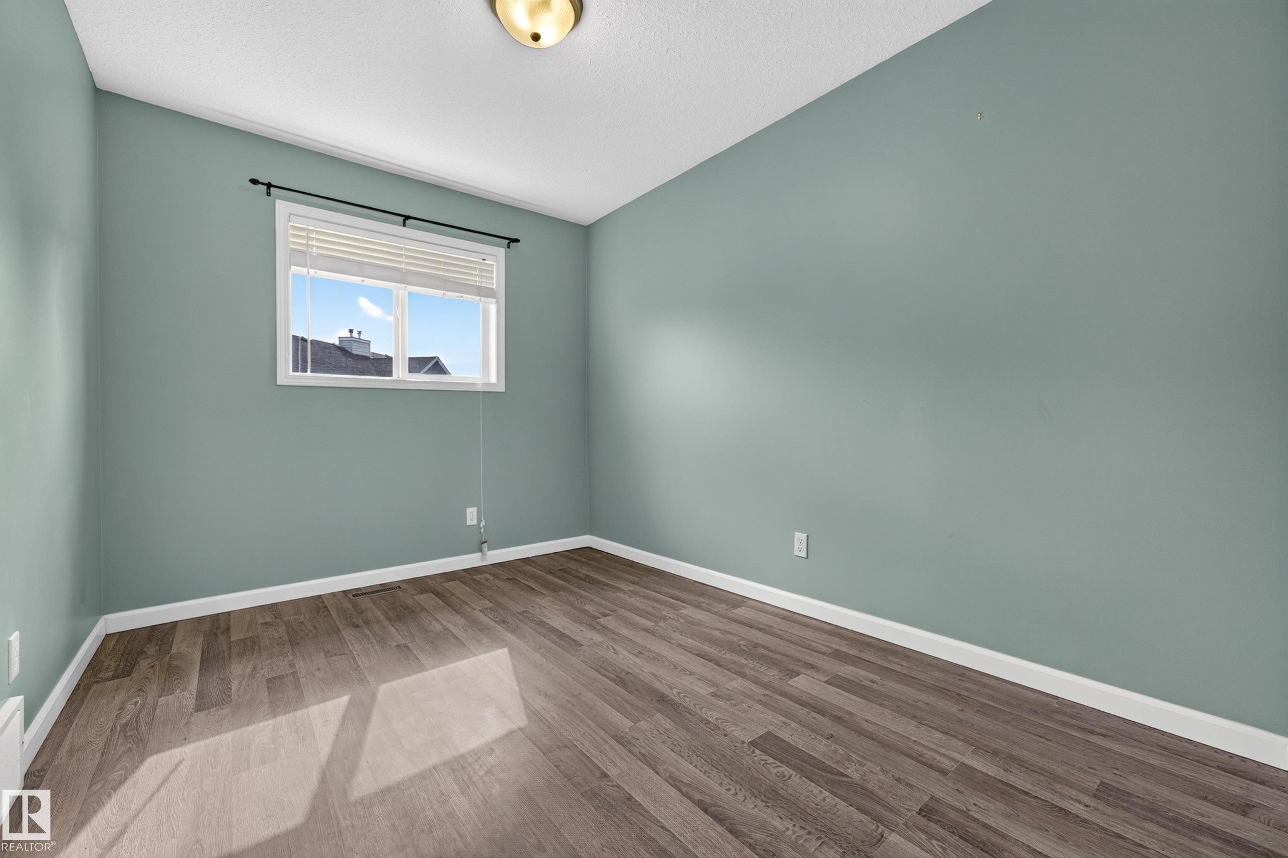 111 150 Edwards Drive, Edmonton, AB