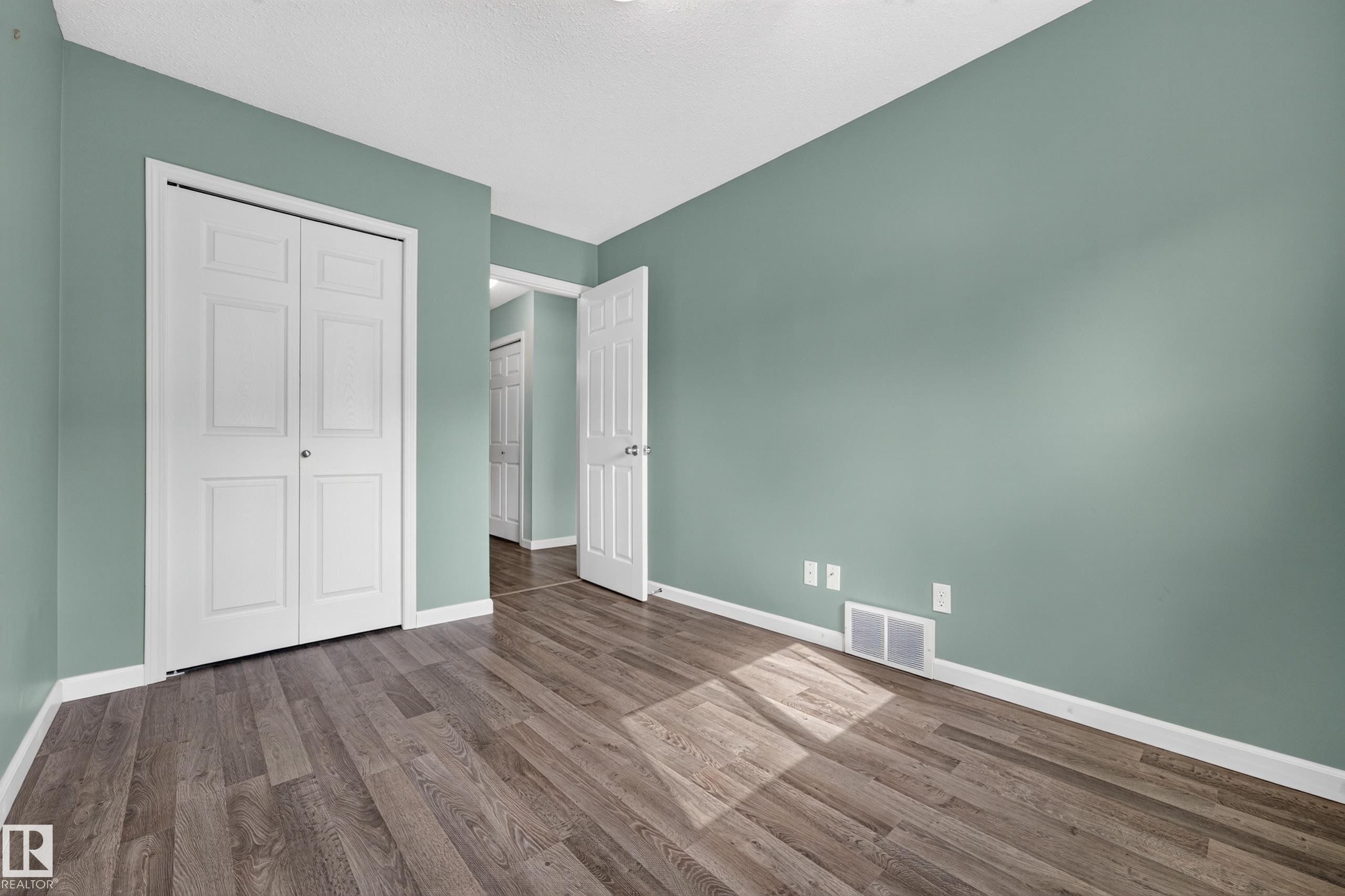 111 150 Edwards Drive, Edmonton, AB