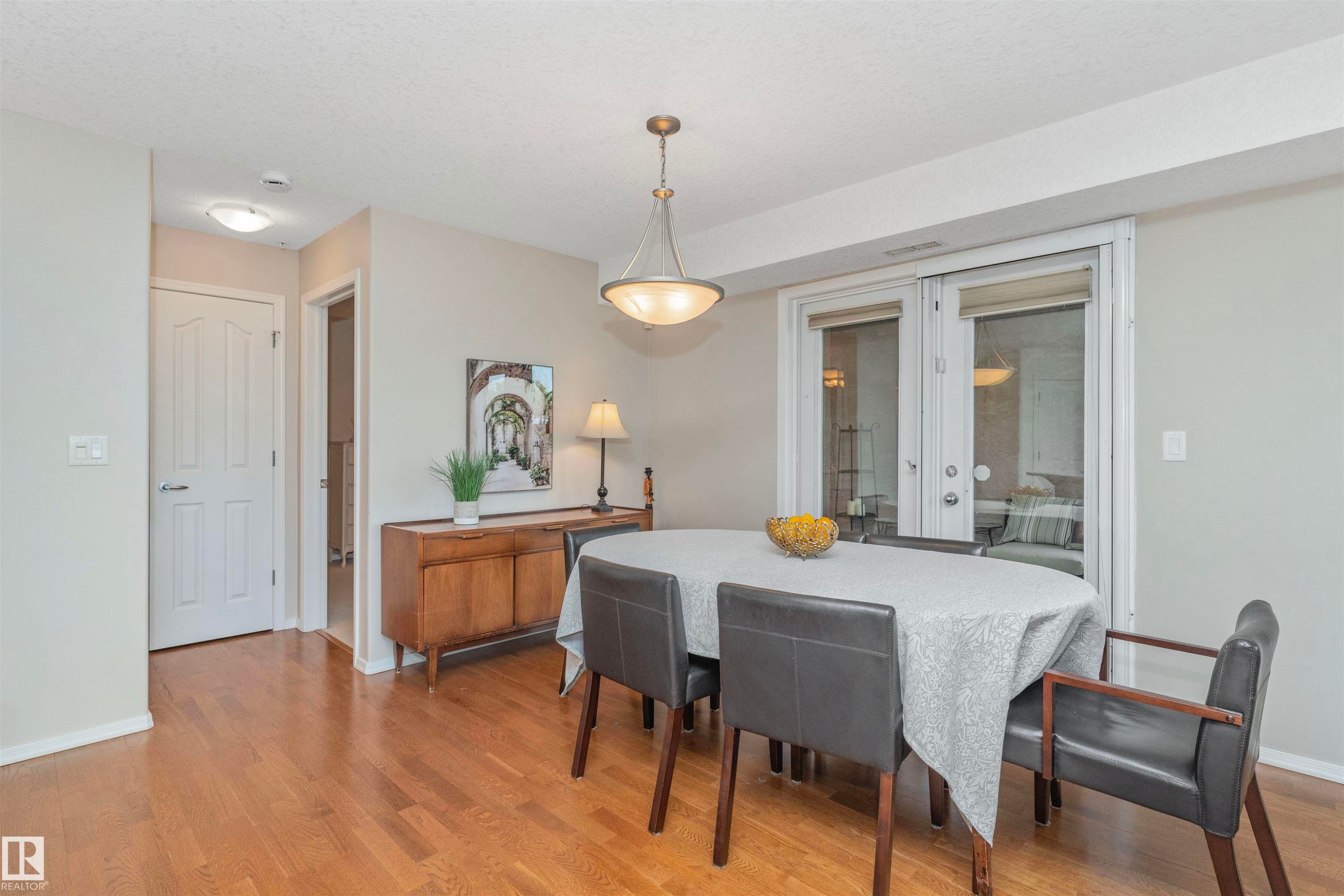 Dining area - #130 9008 99 Av Nw Nw, Edmonton, AB