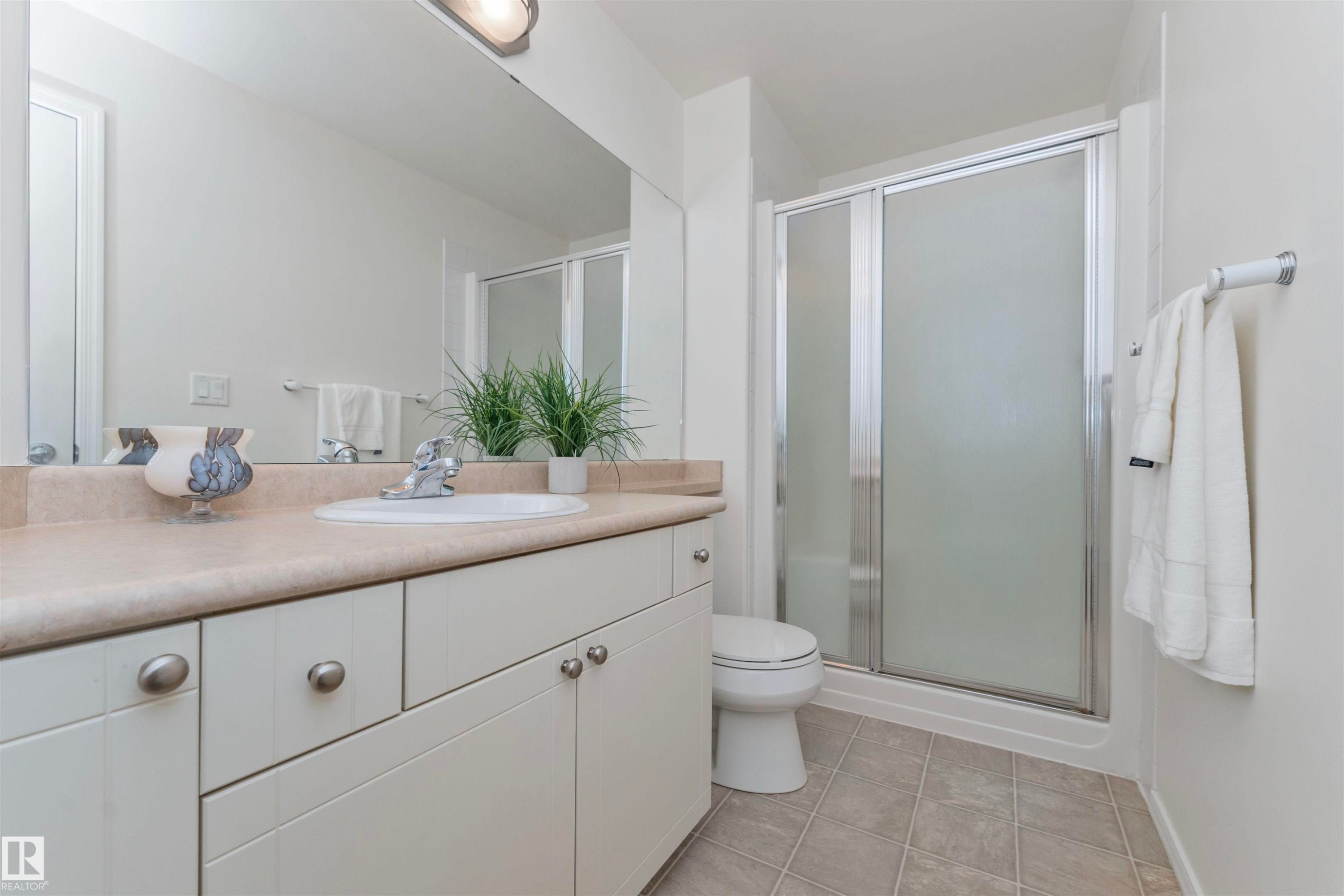 Bathroom - #130 9008 99 Av Nw Nw, Edmonton, AB