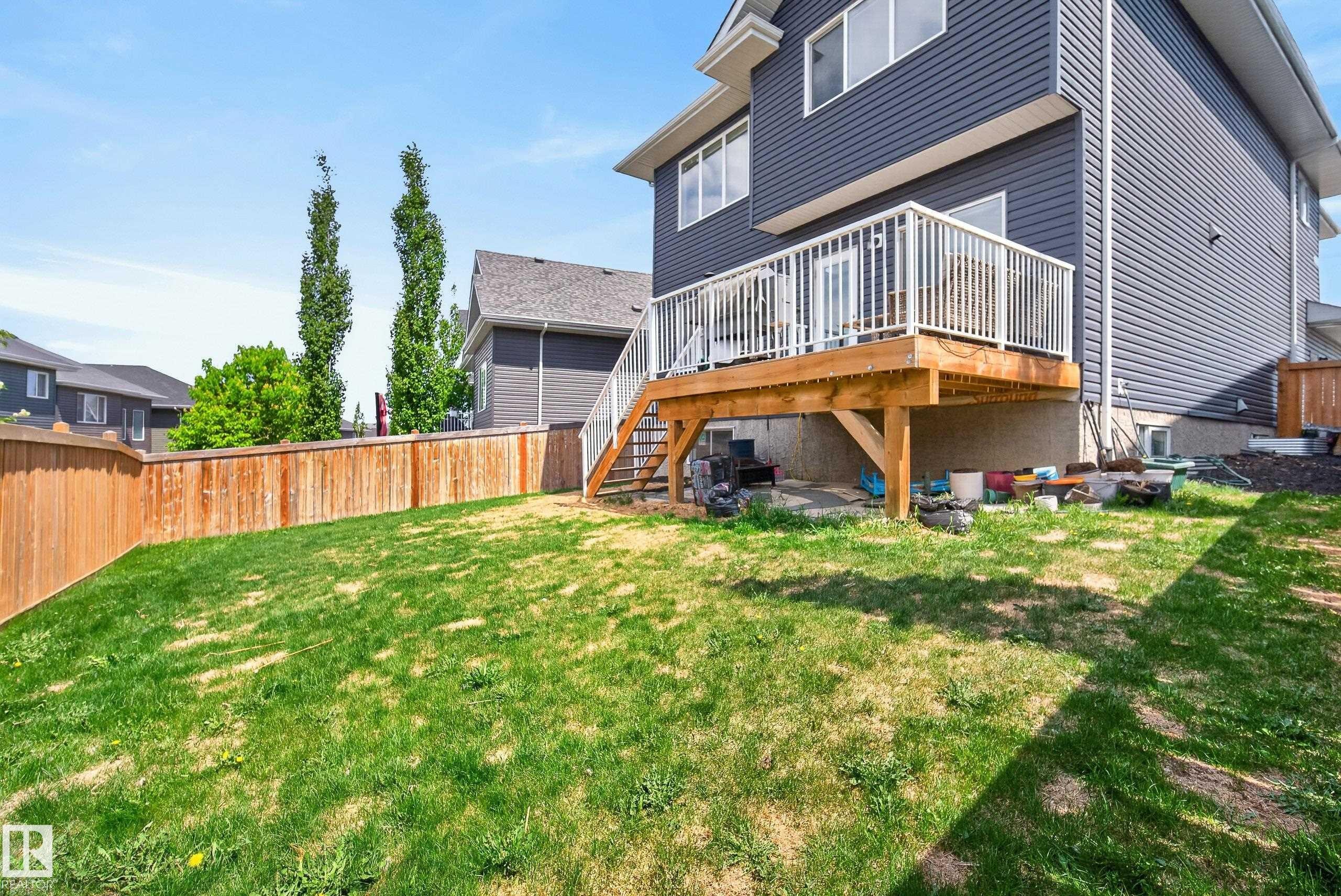 1817 Tanager Close, Edmonton, AB - Outdoor With Deck Patio Veranda With Exterior