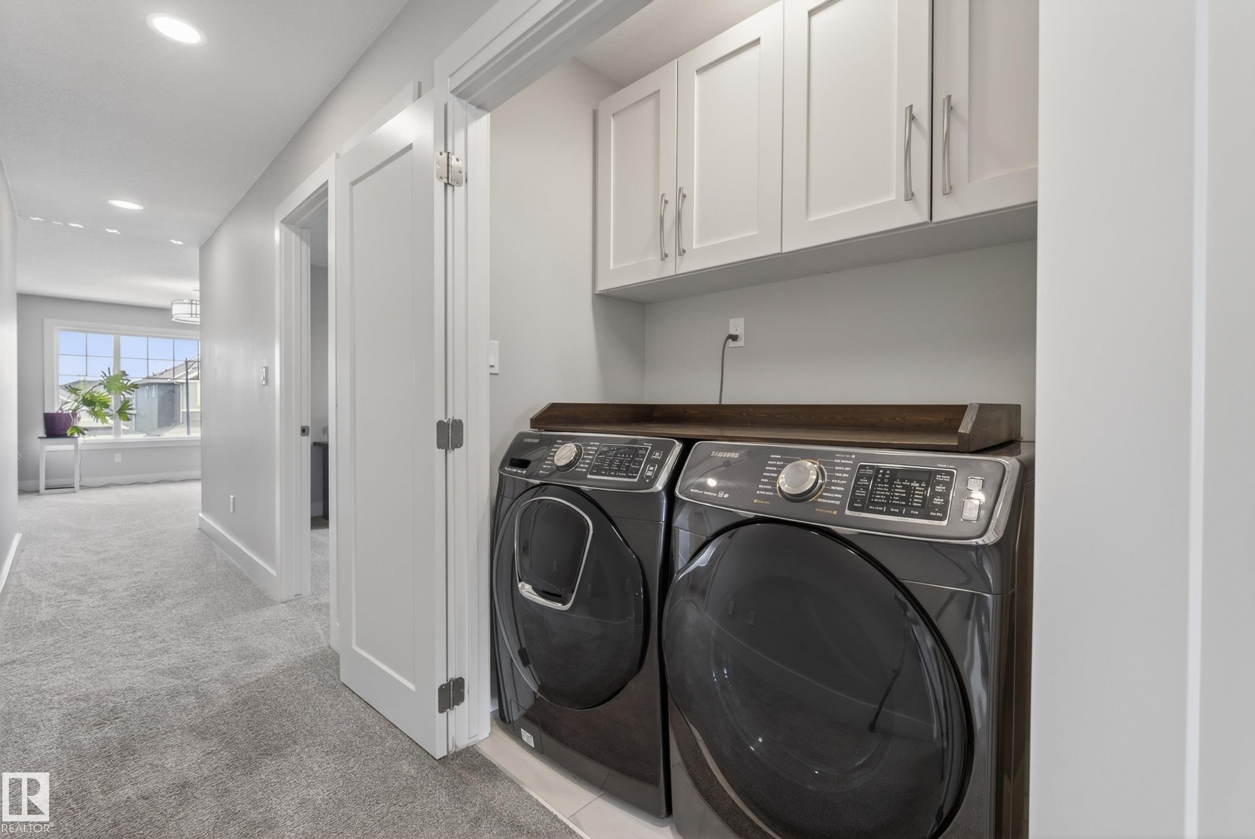 1817 Tanager Close, Edmonton, AB - Indoor Photo Showing Laundry Room