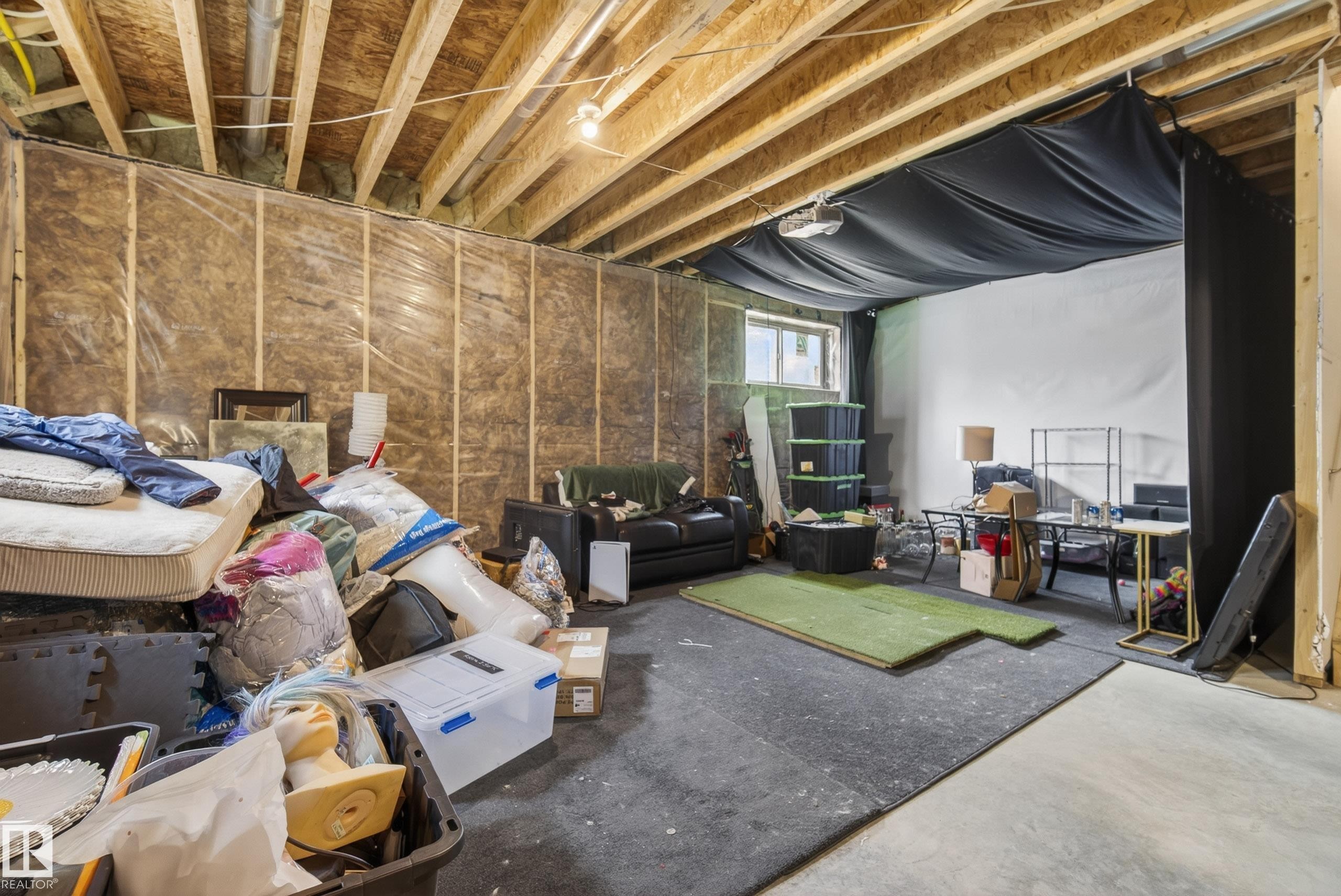 1817 Tanager Close, Edmonton, AB - Indoor Photo Showing Basement