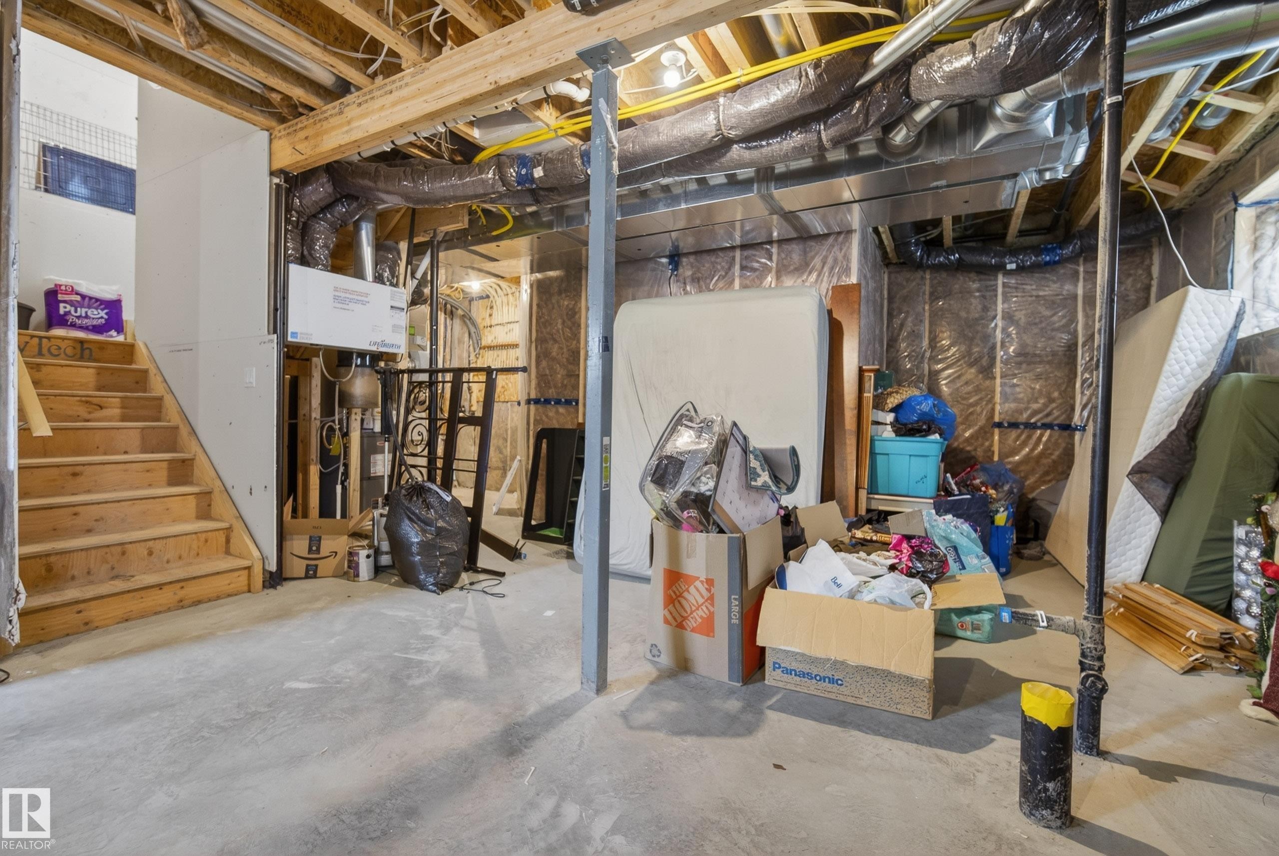 1817 Tanager Close, Edmonton, AB - Indoor Photo Showing Basement