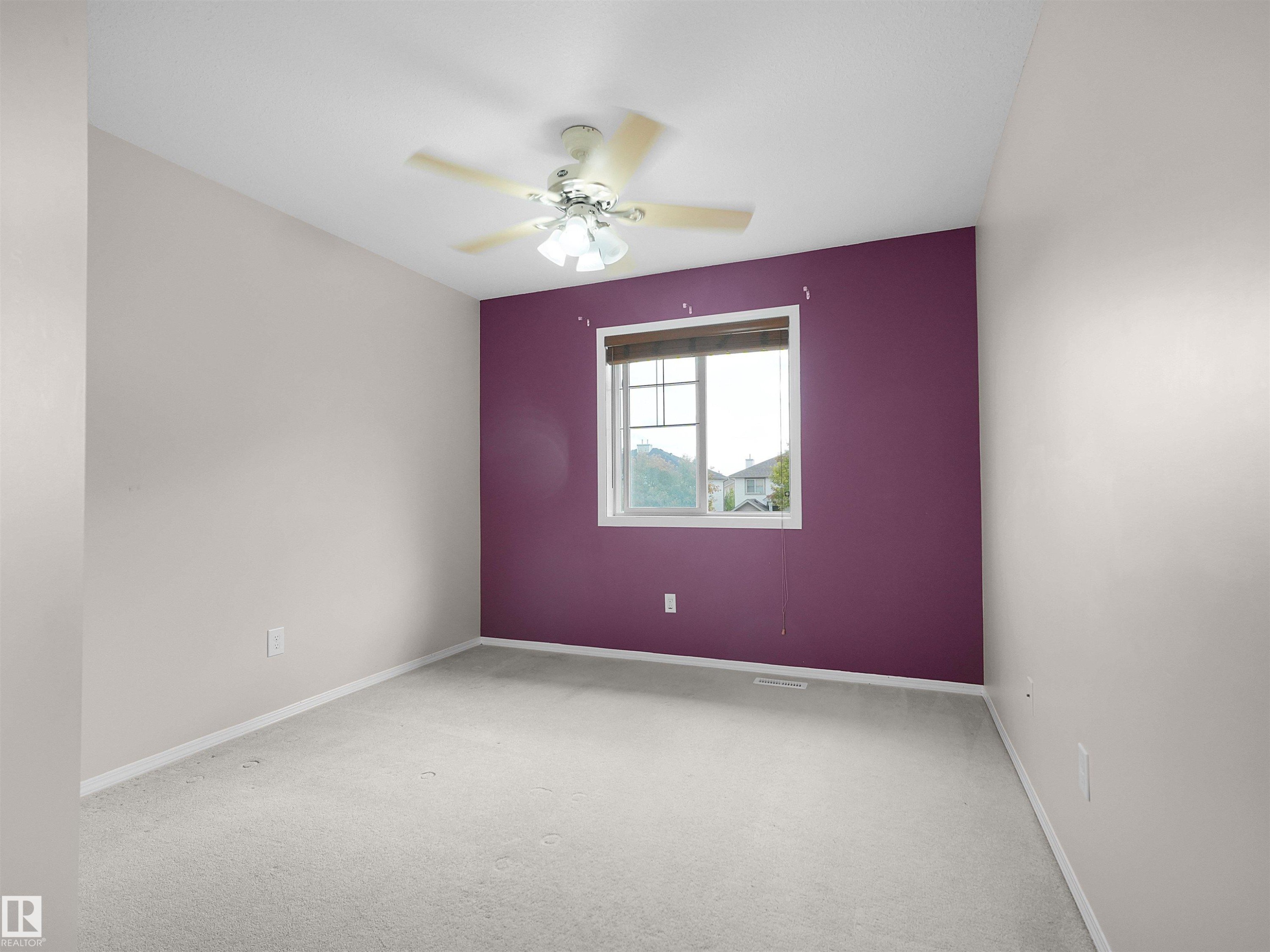 Empty room - 16106 131A Street Nw, Edmonton, AB - Indoor Photo Showing Other Room